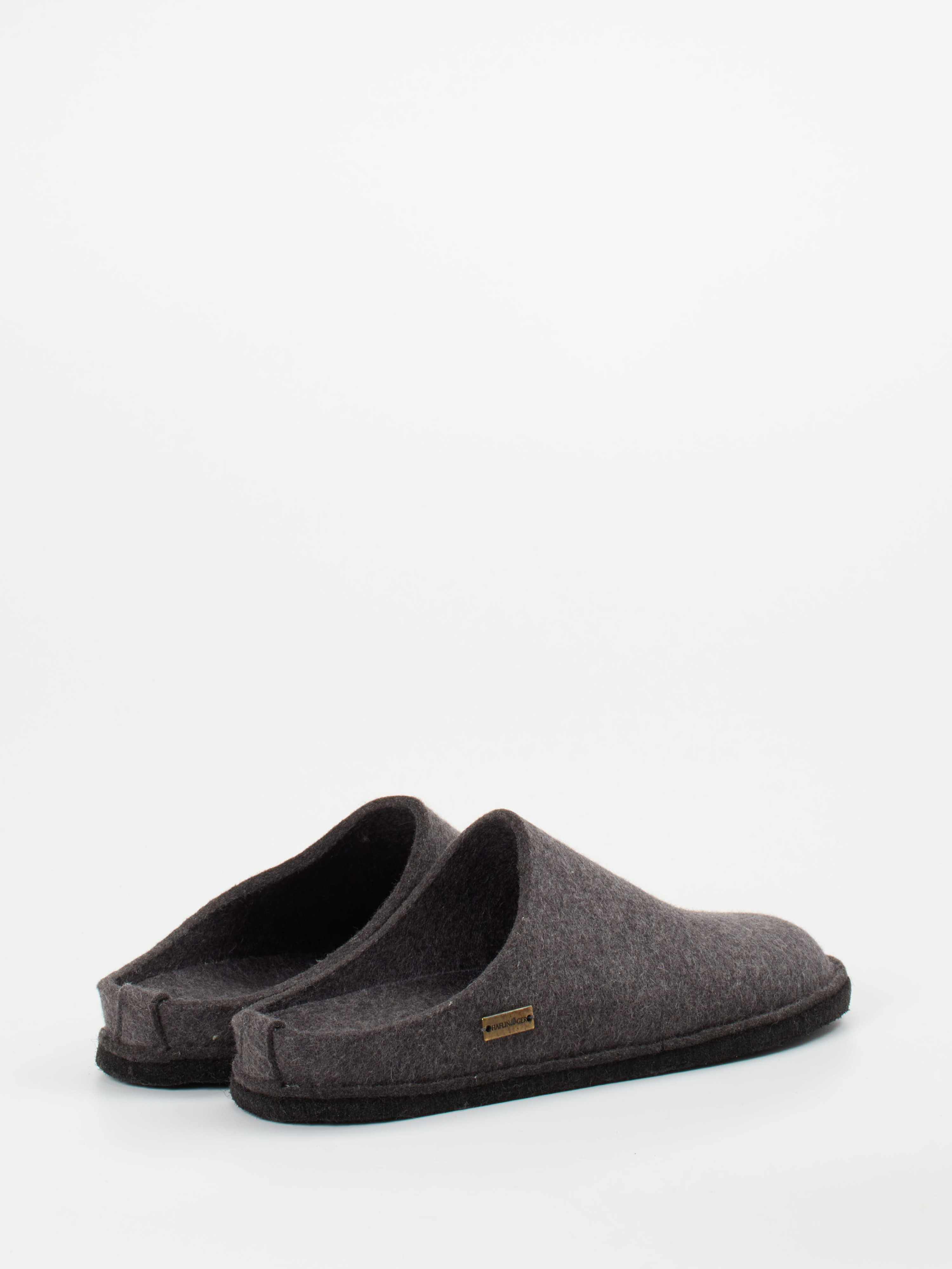 Pantolette grau 7463459001403