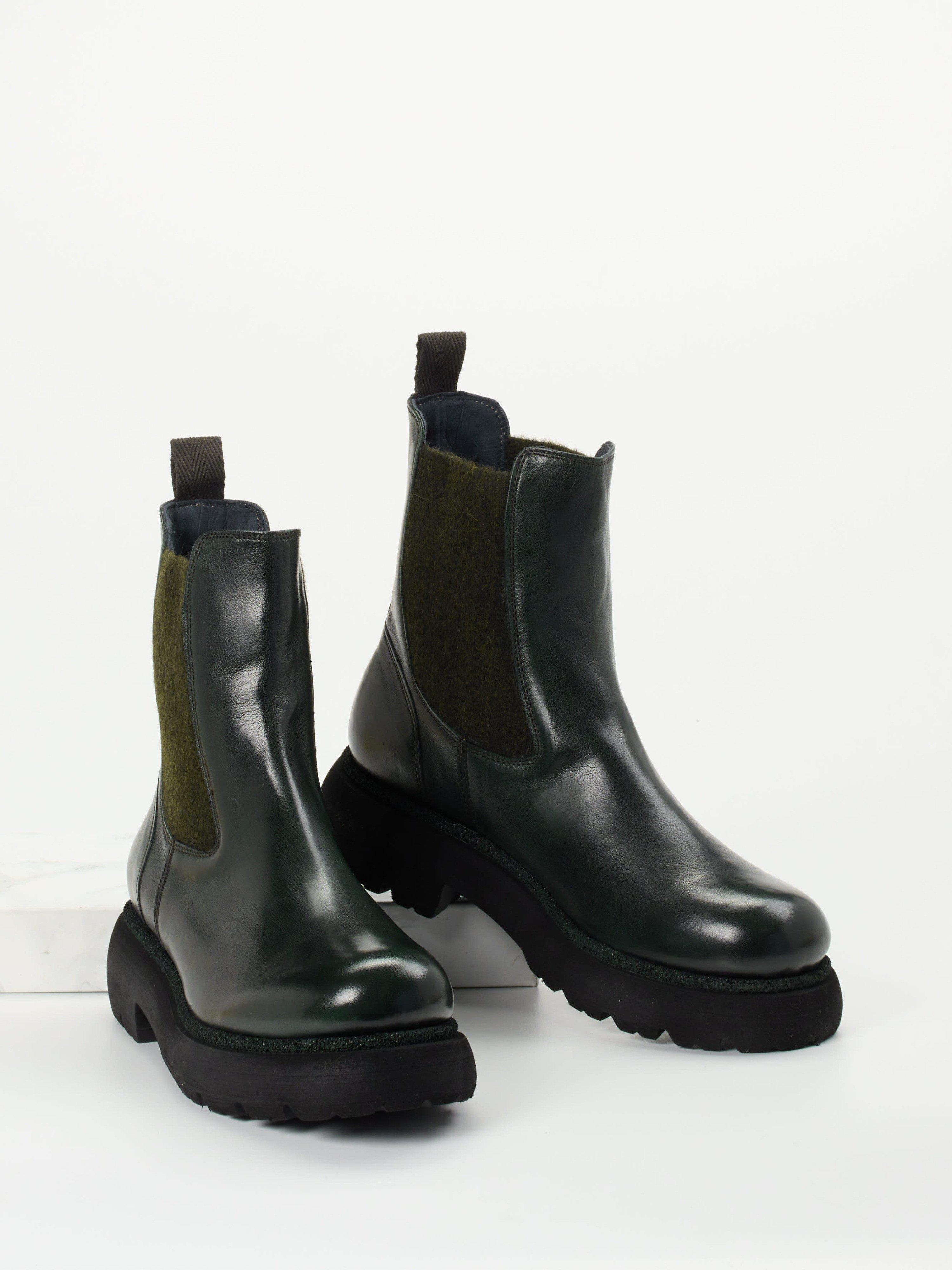 Chelsea Boots grün 1735659000504