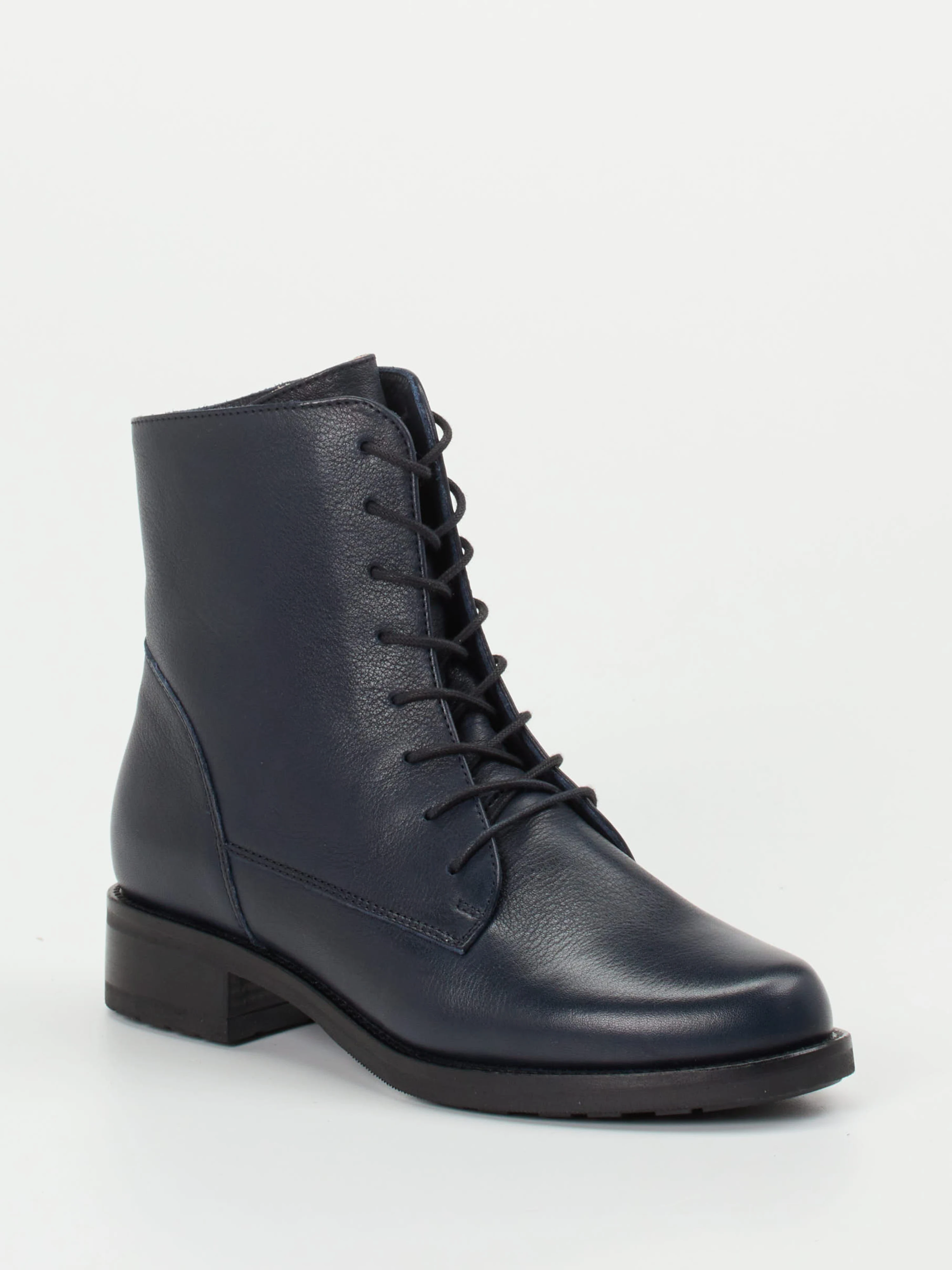 Schnürstiefelette