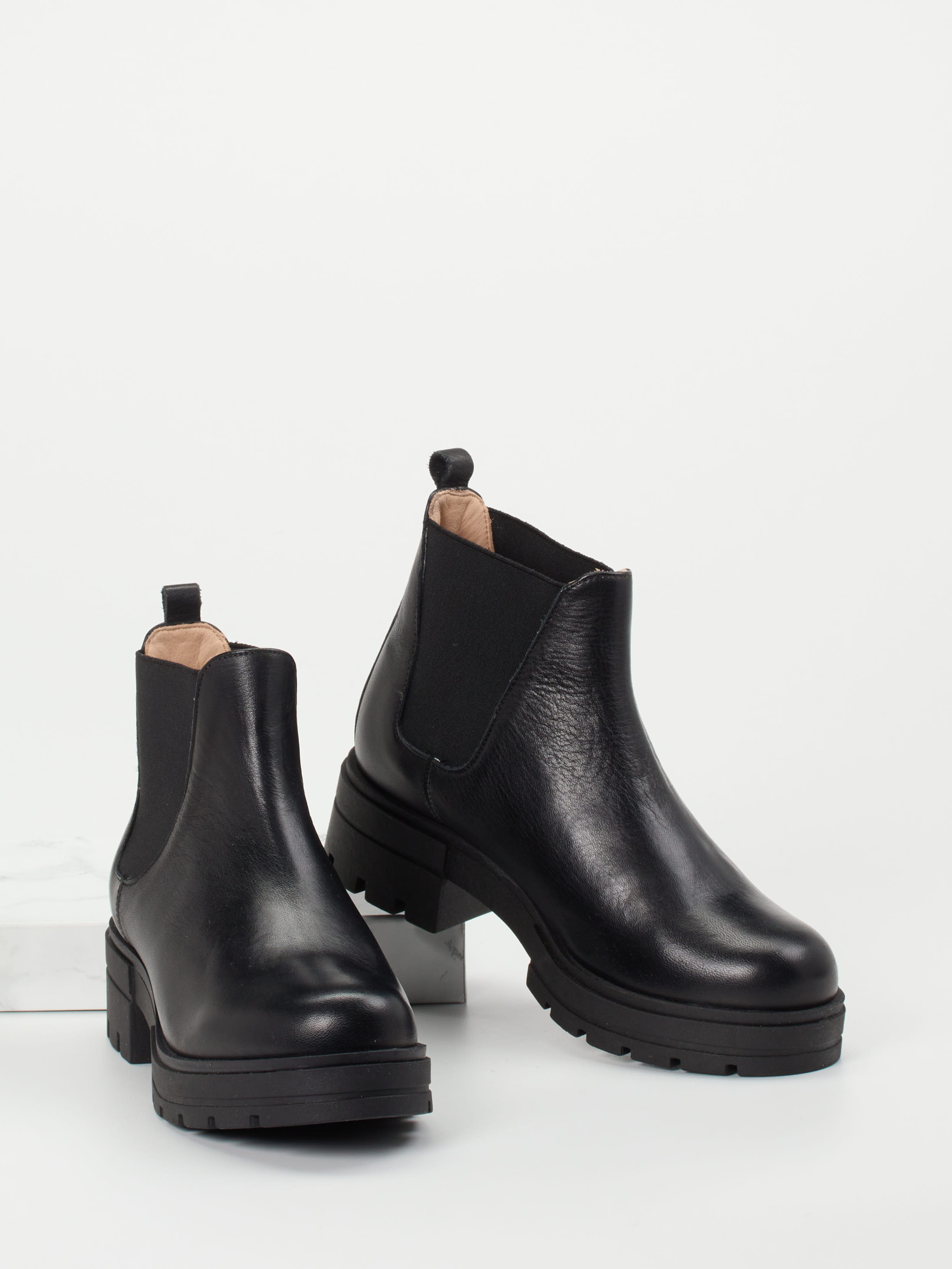 Stiefelette schwarz 2710009001904