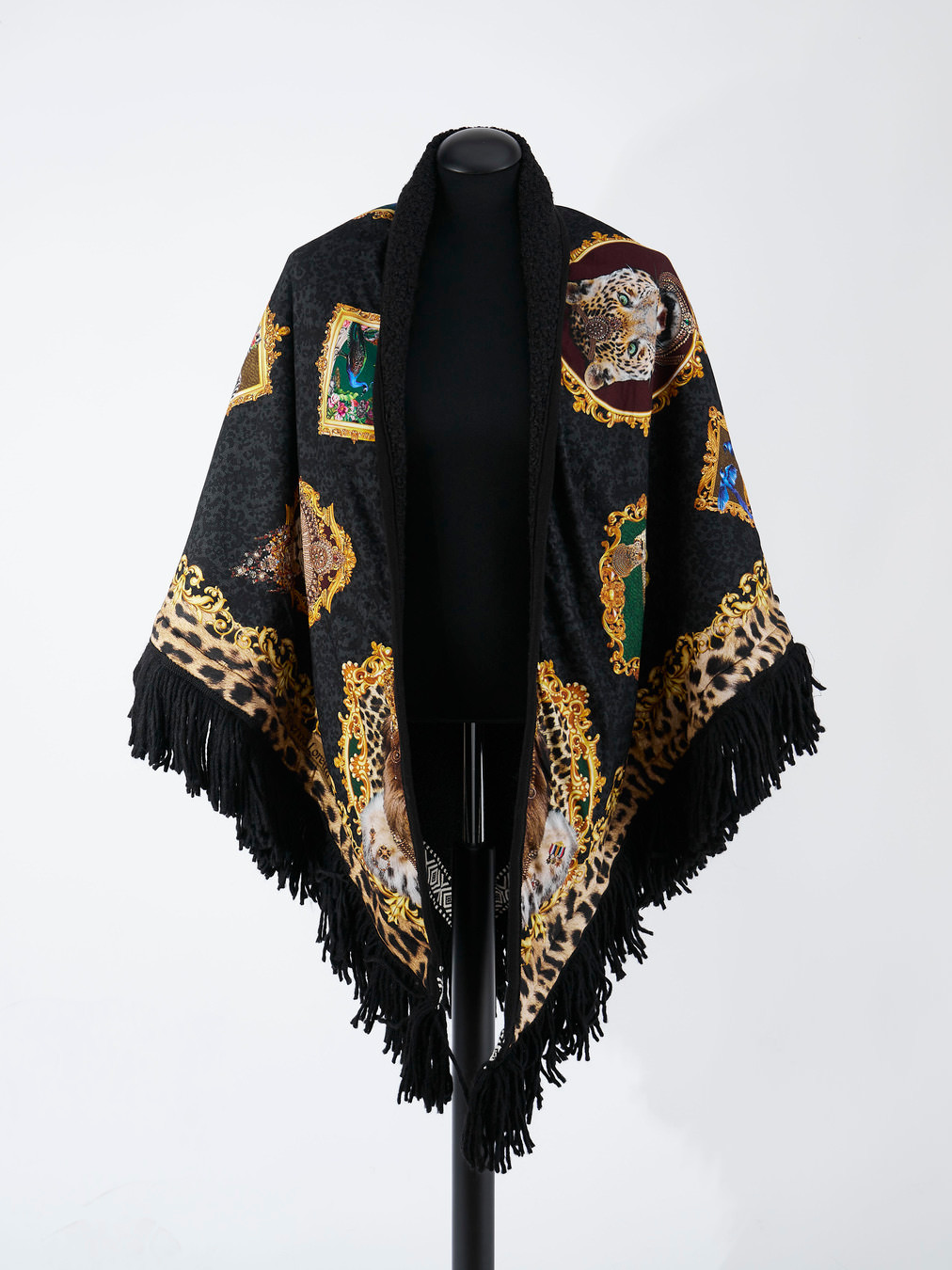 Poncho schwarz 9330008000106