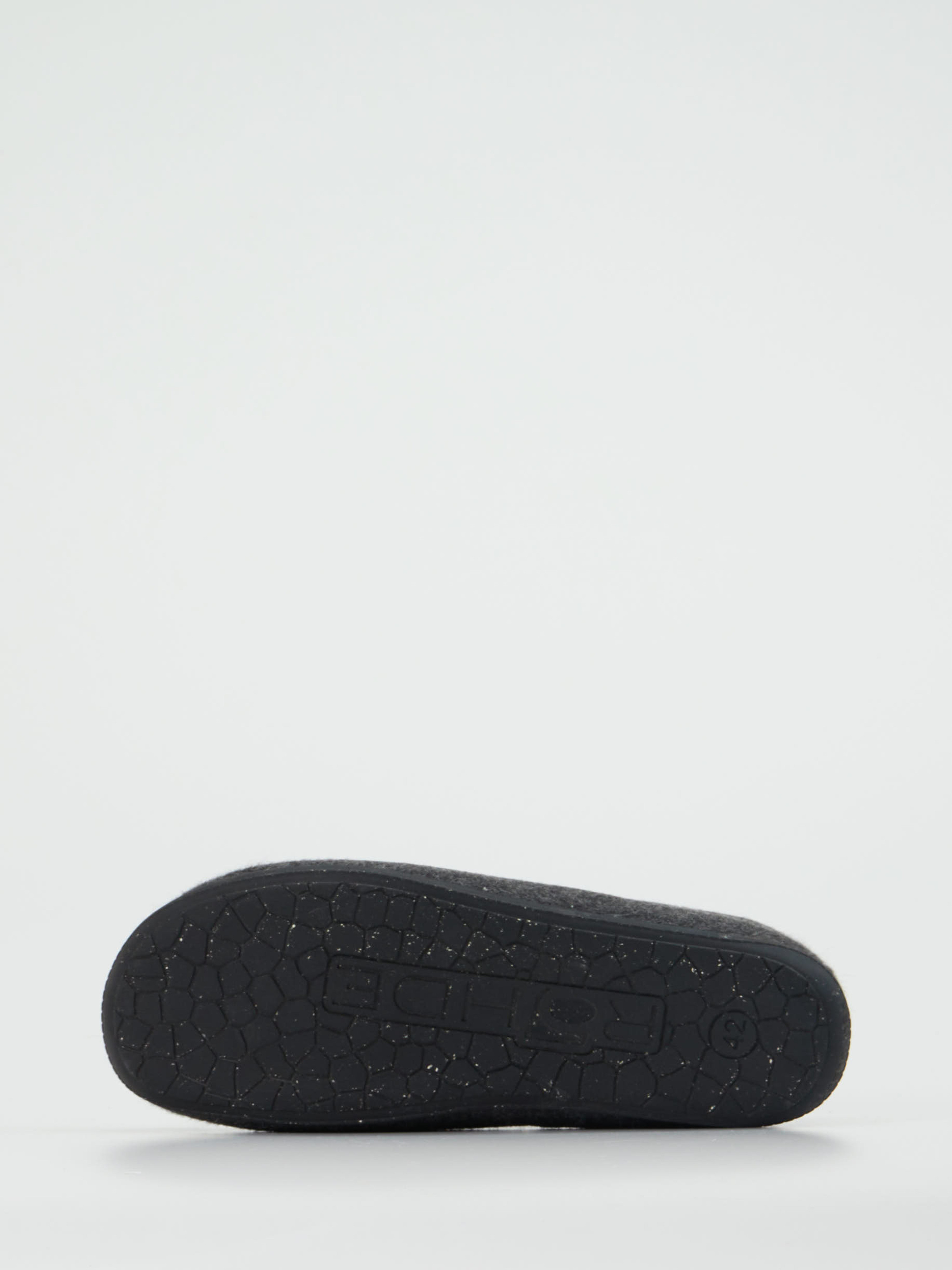 Pantolette grau 7473409001205