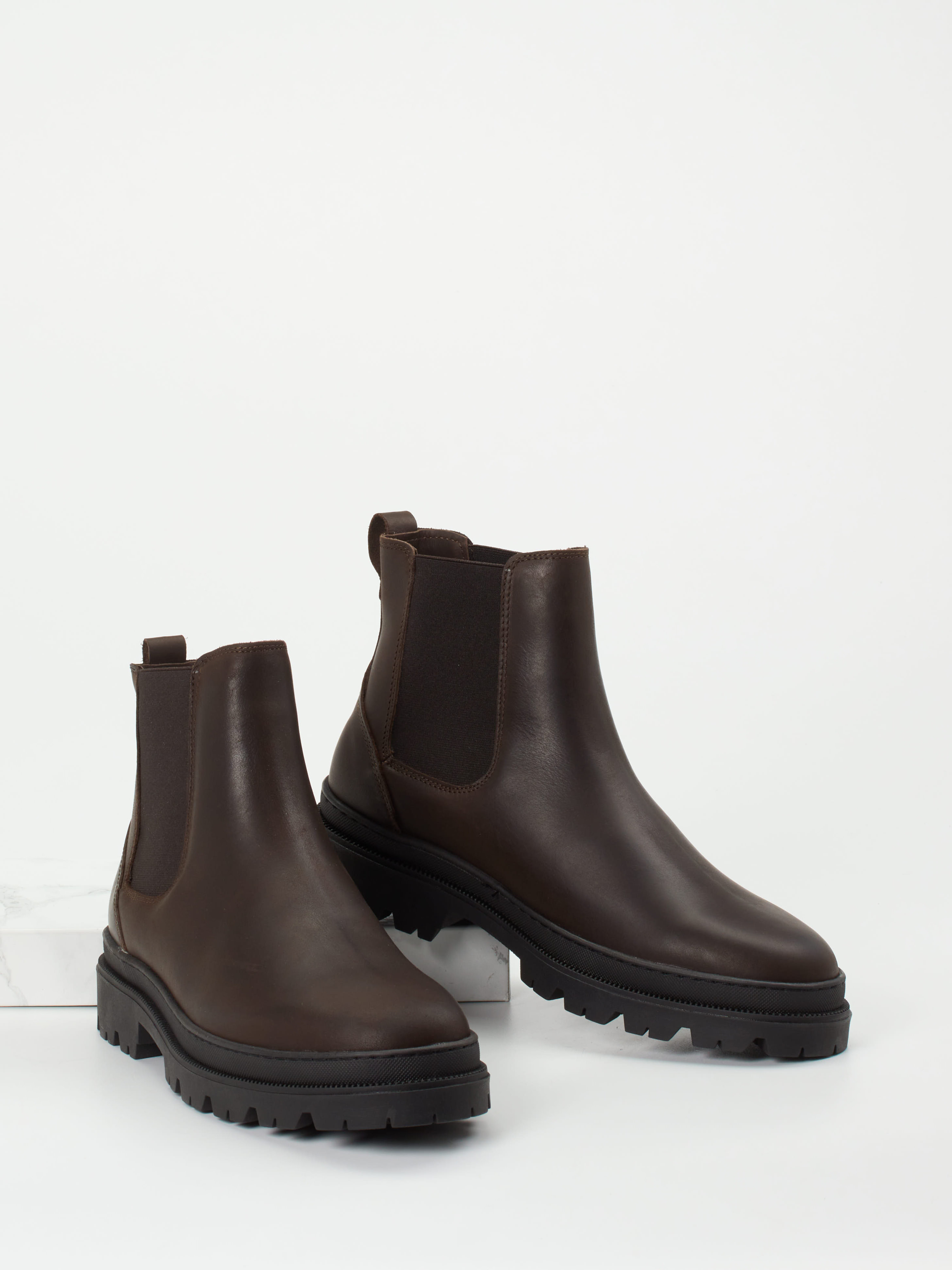 Boots braun 4711209055804