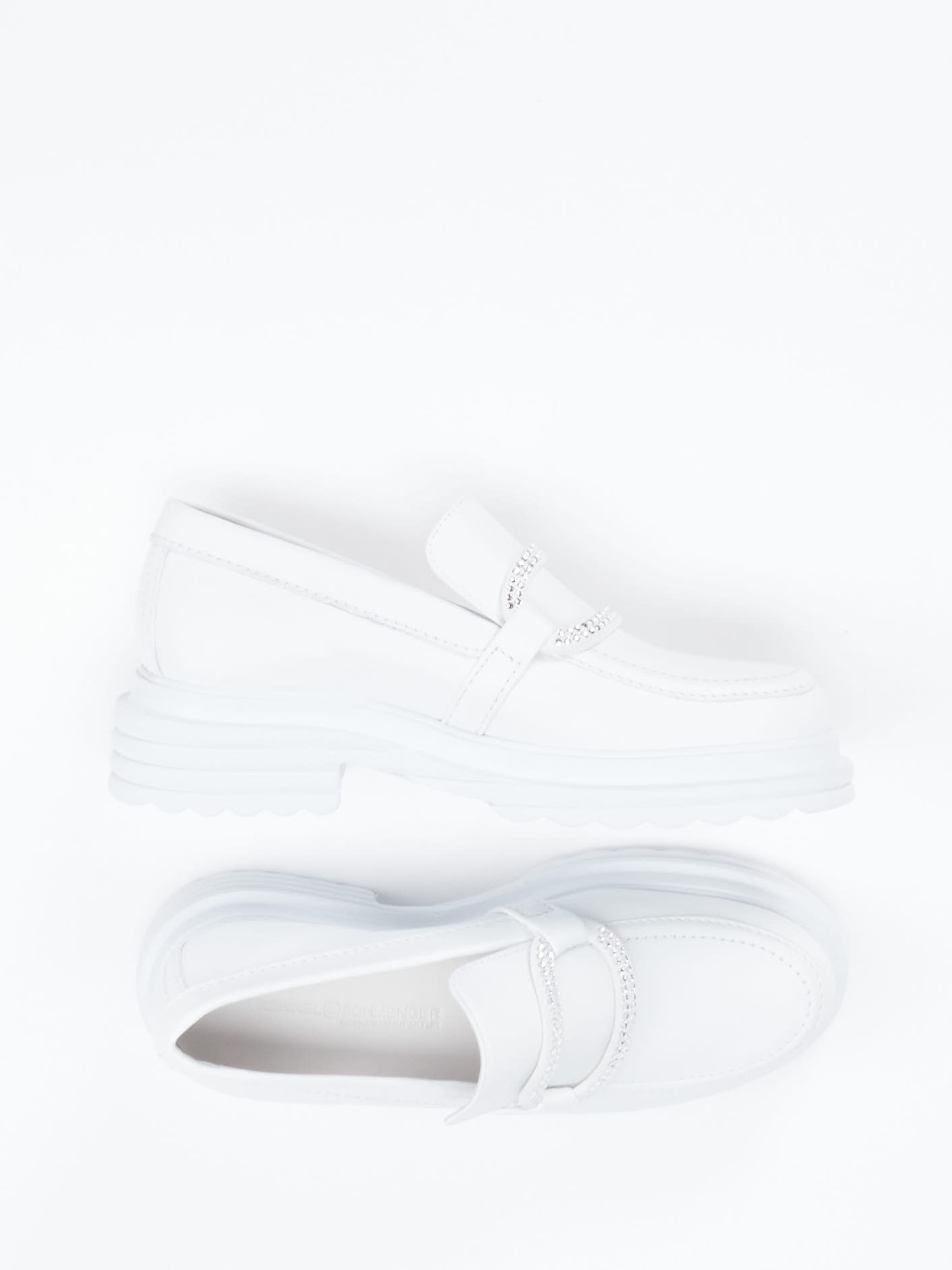 Slipper weiß 1513799001504