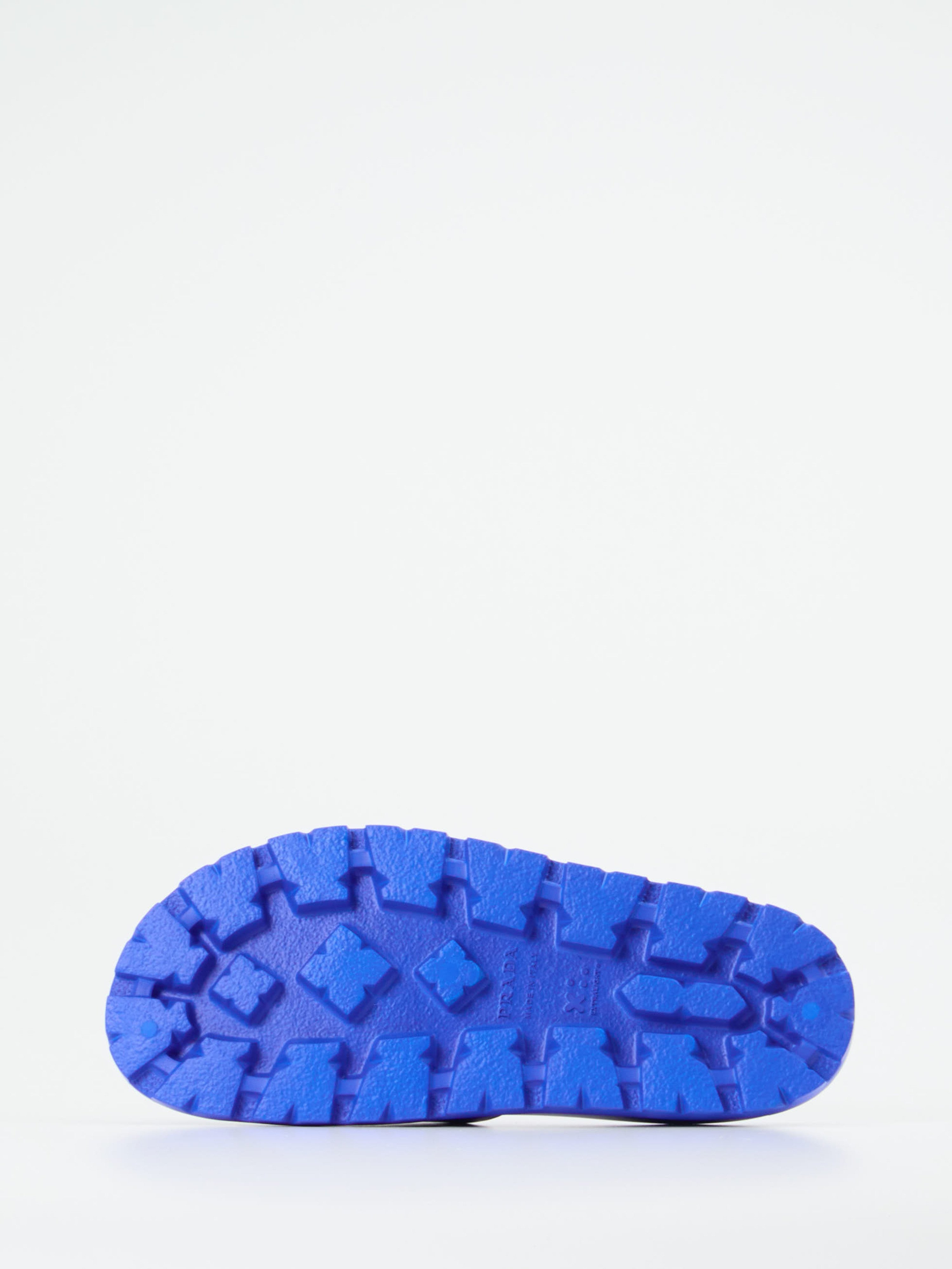 Pantolette blau 4101159000405