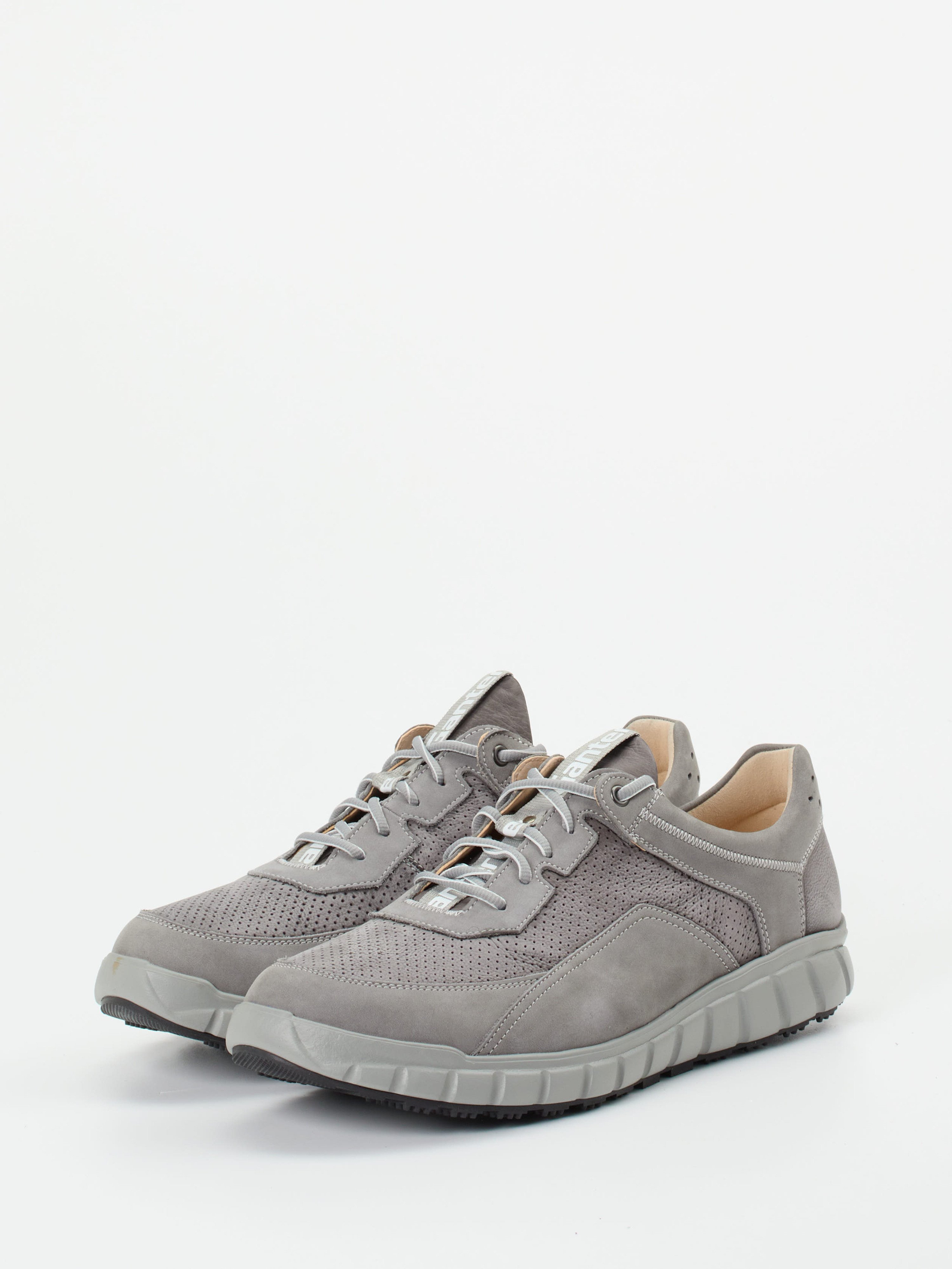 Schnürschuh grau 4610459008202