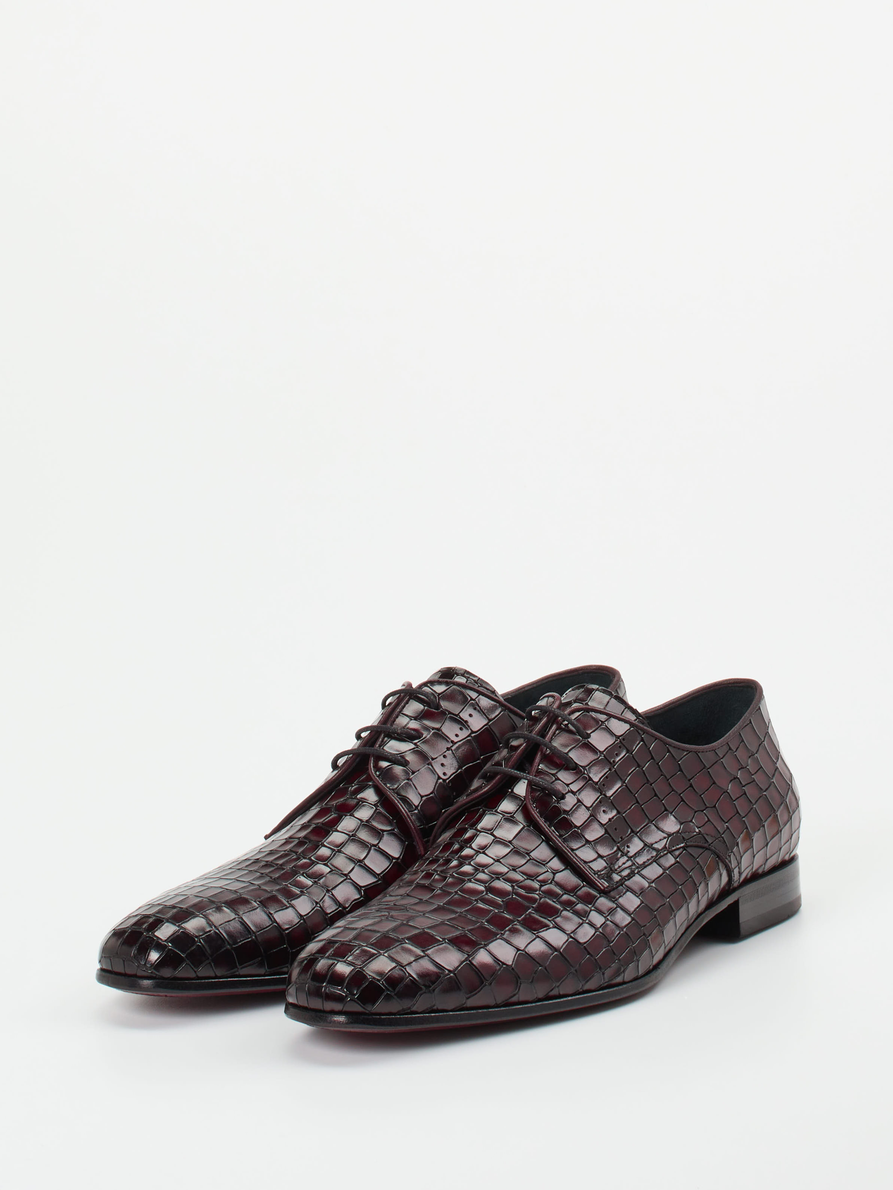 Schnürschuh rot 4601509002502