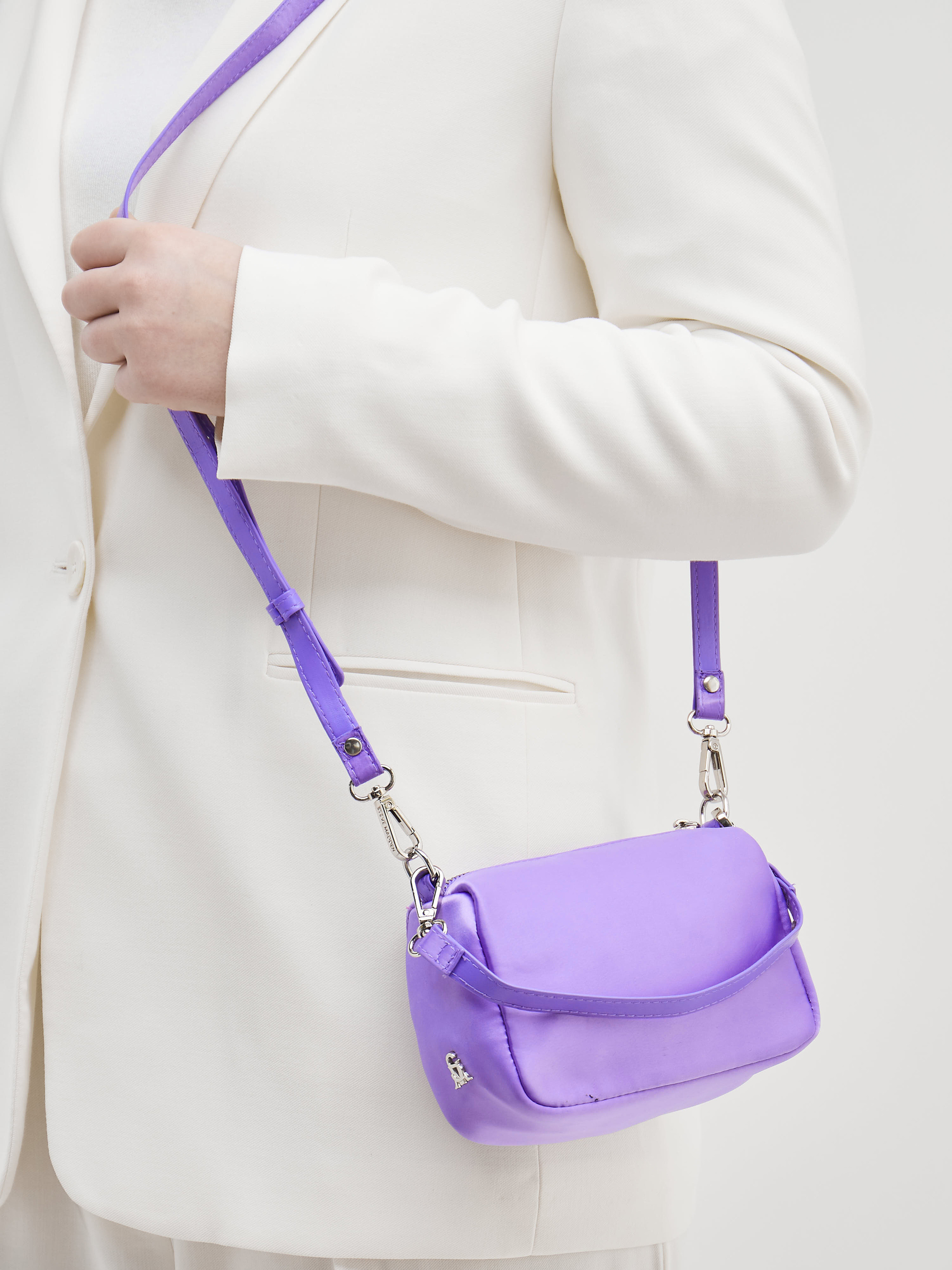 Schultertasche blau 9302119000106