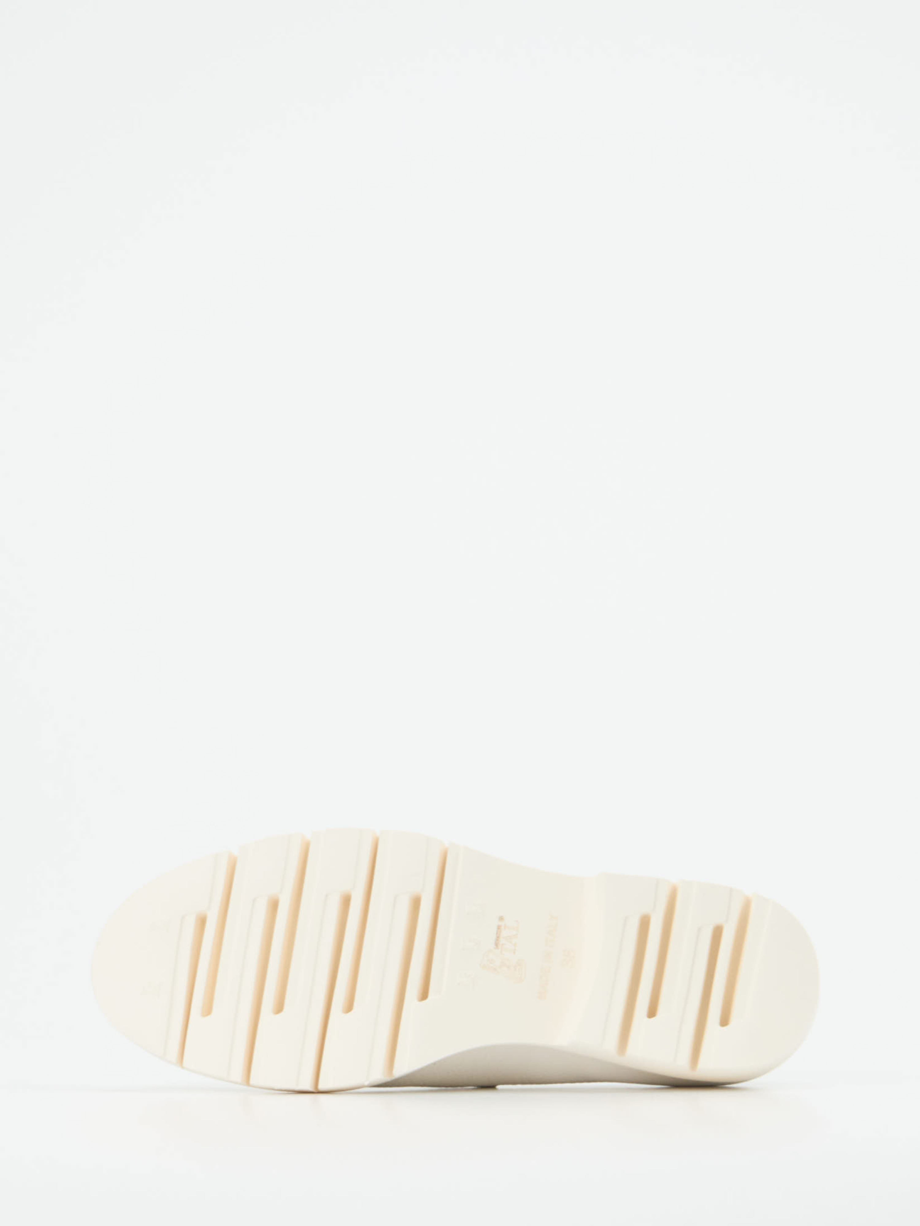 Slipper weiß 1513799001605