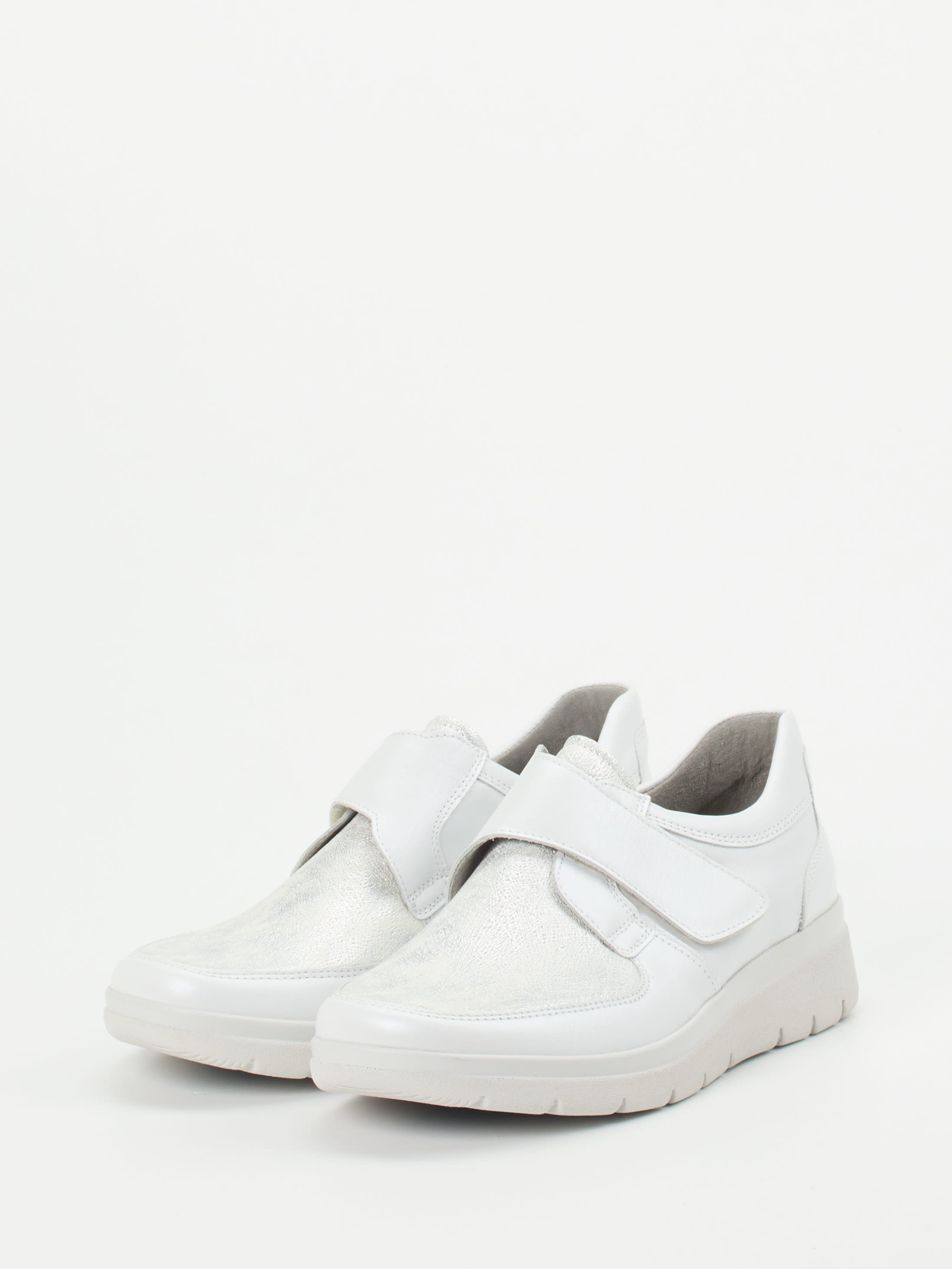 Slipper weiß 2583794000102