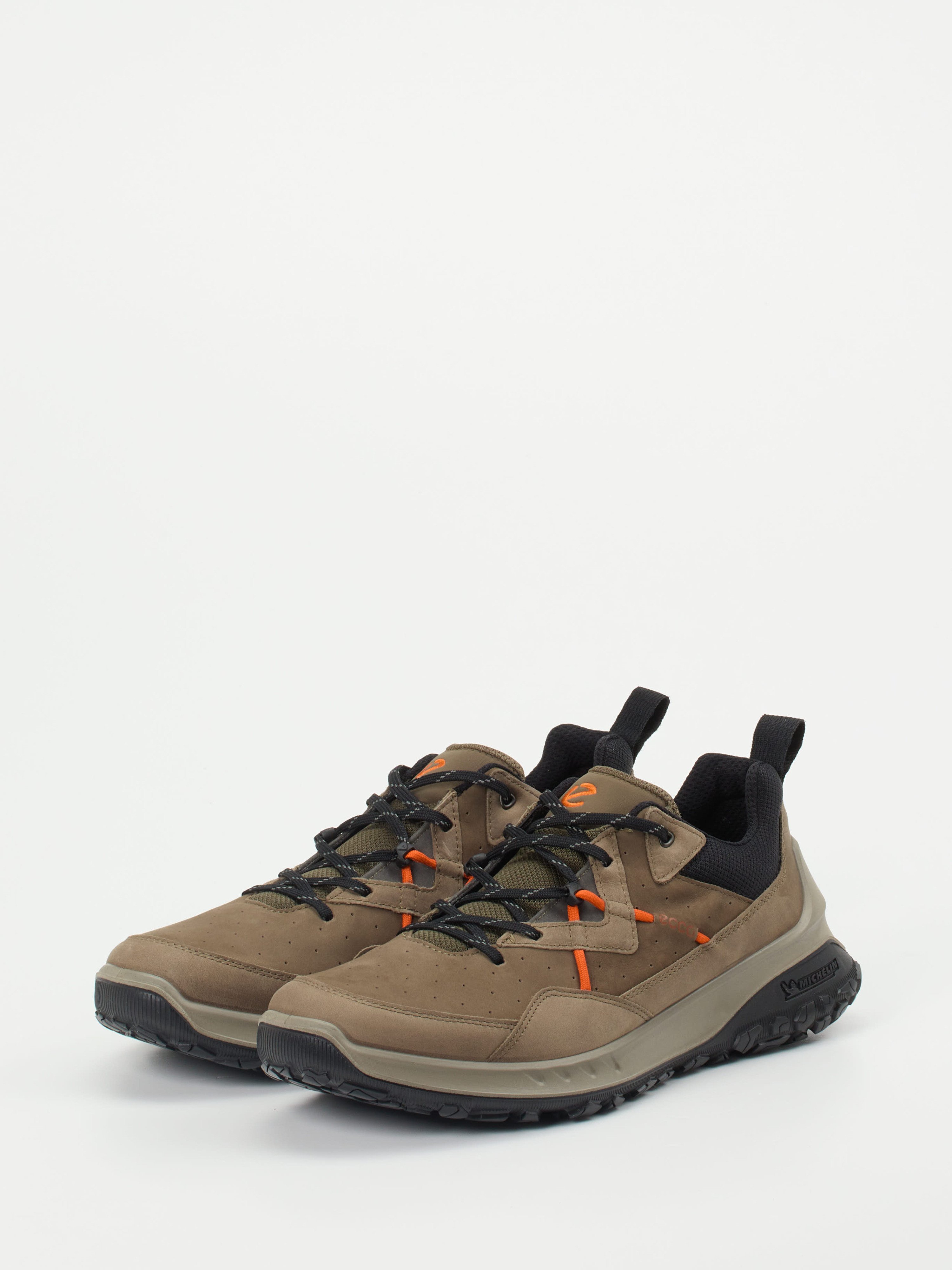 Schnürschuh grün 4610629001402