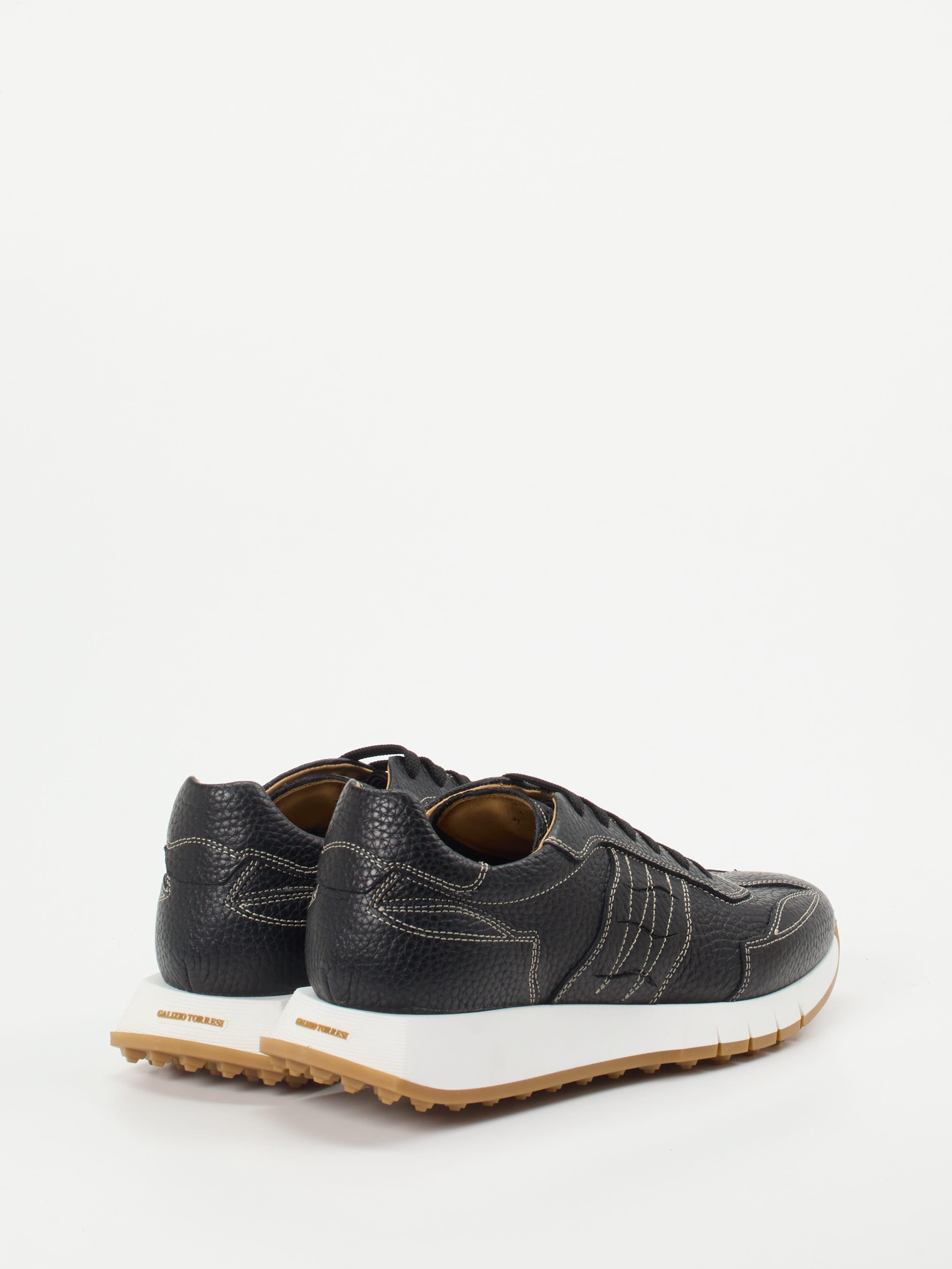 Sneaker schwarz 4661009057503