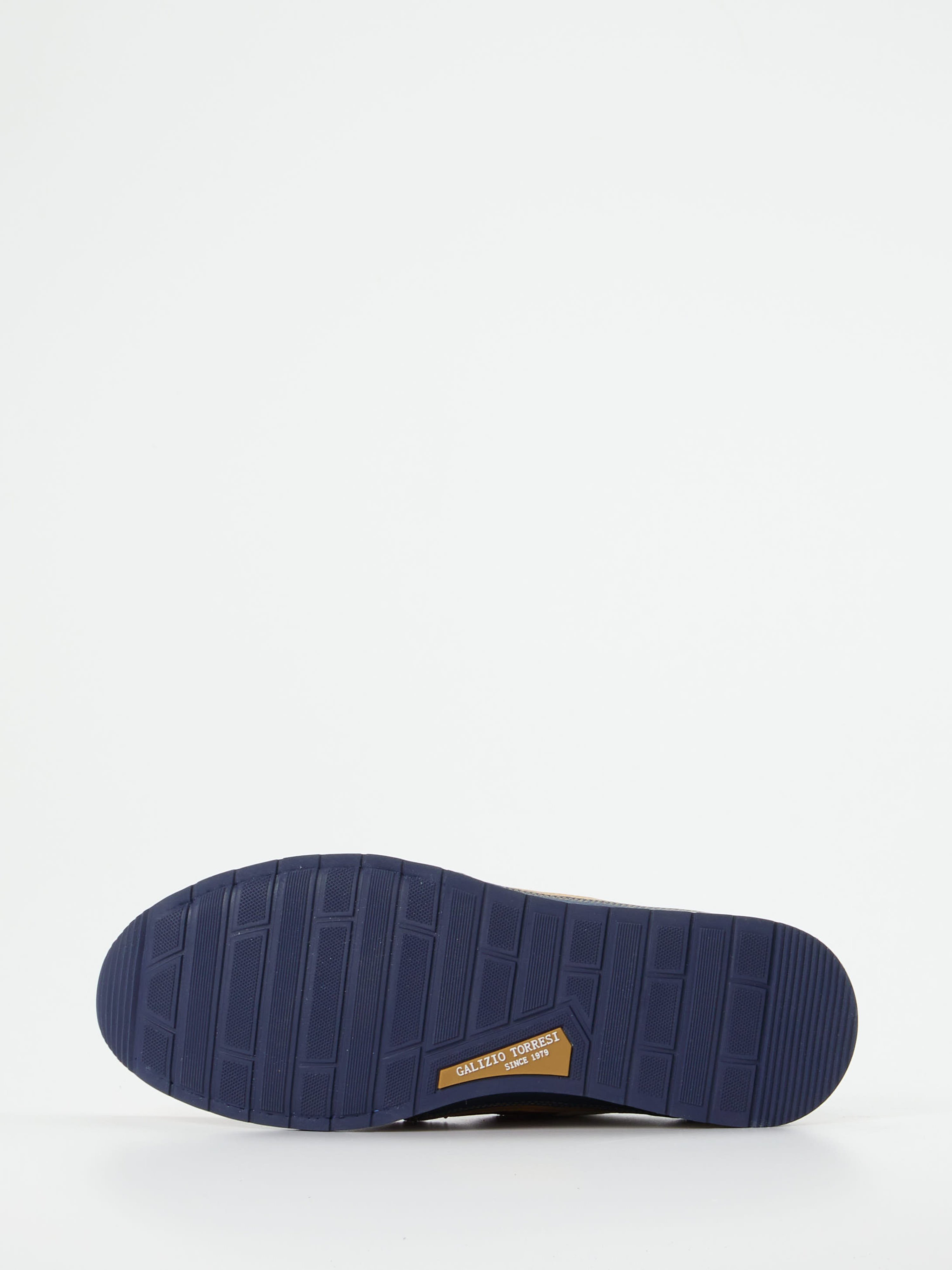 Schnürschuh weiß 4610795000105
