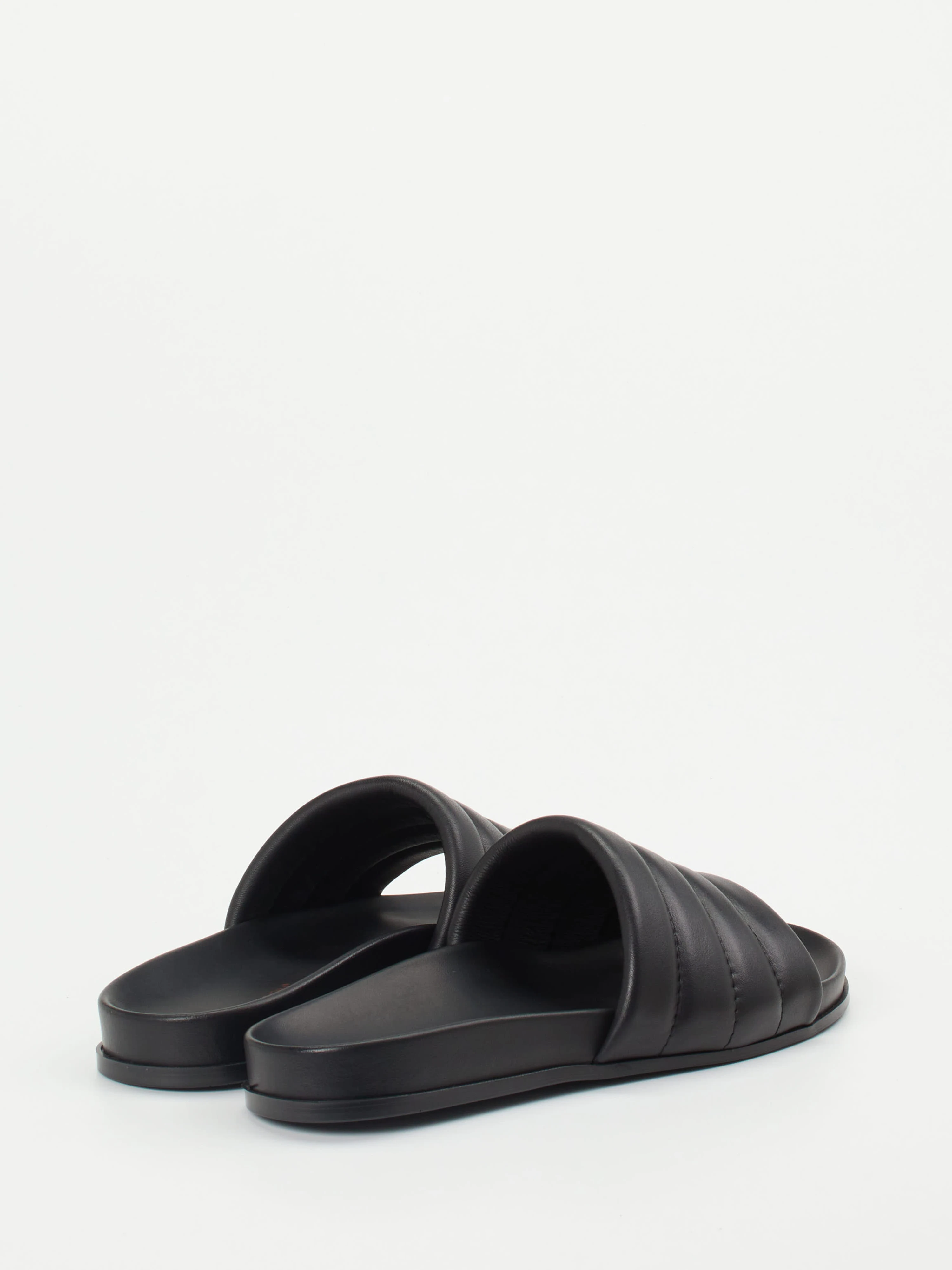 Pantolette schwarz 4101009005403