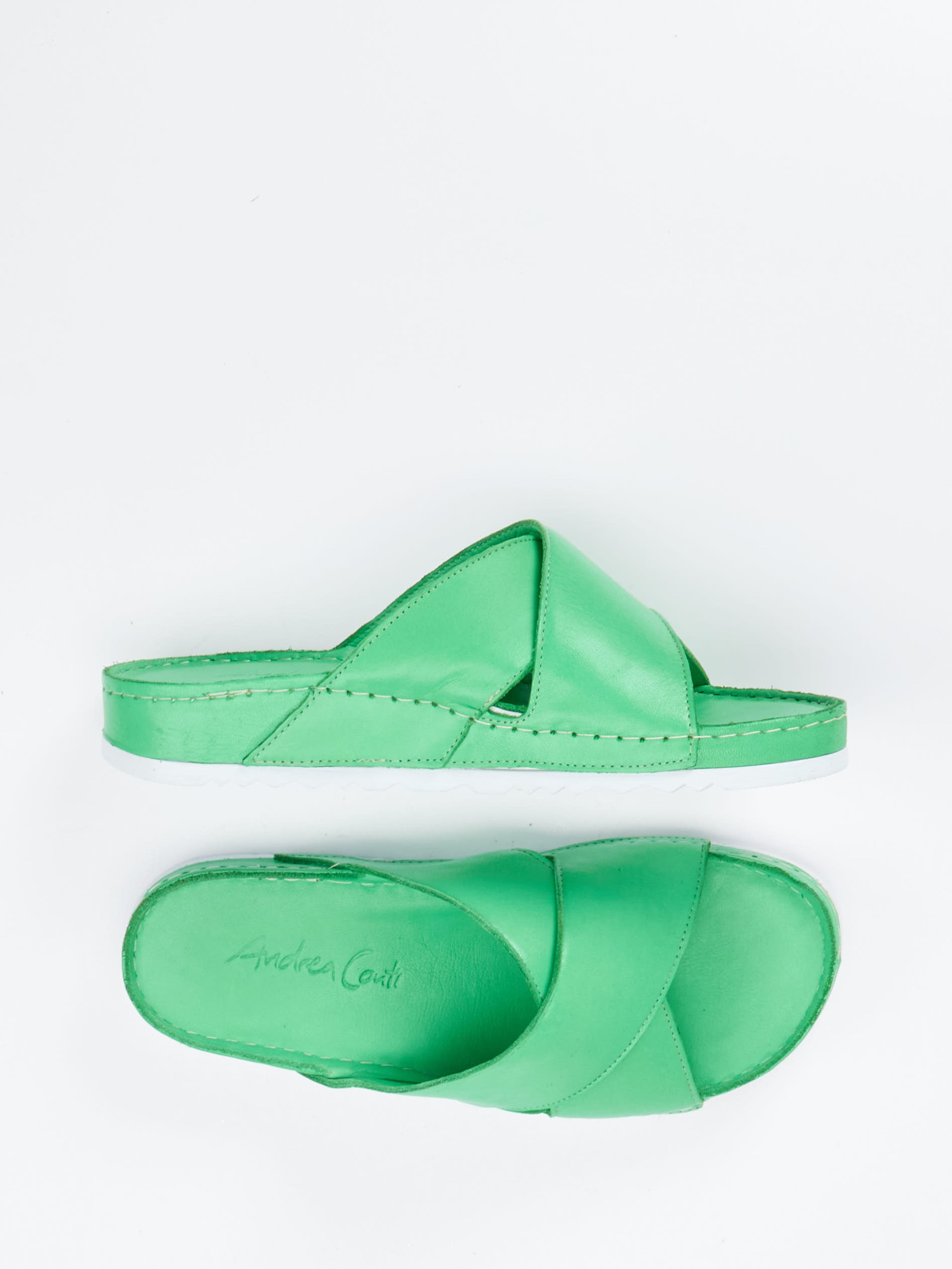 Pantolette grün 2100659000104