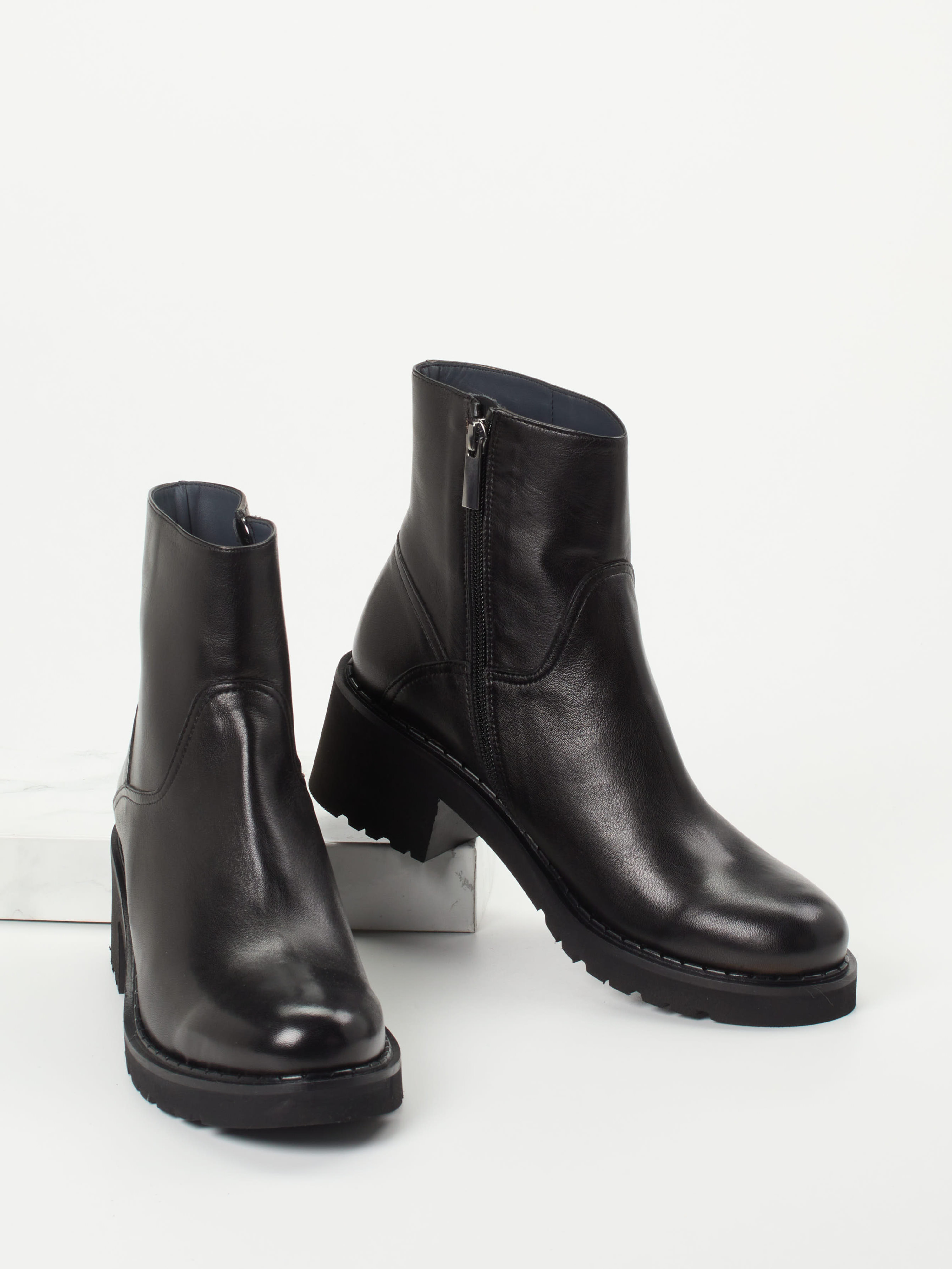 Stiefelette schwarz 1717009013904