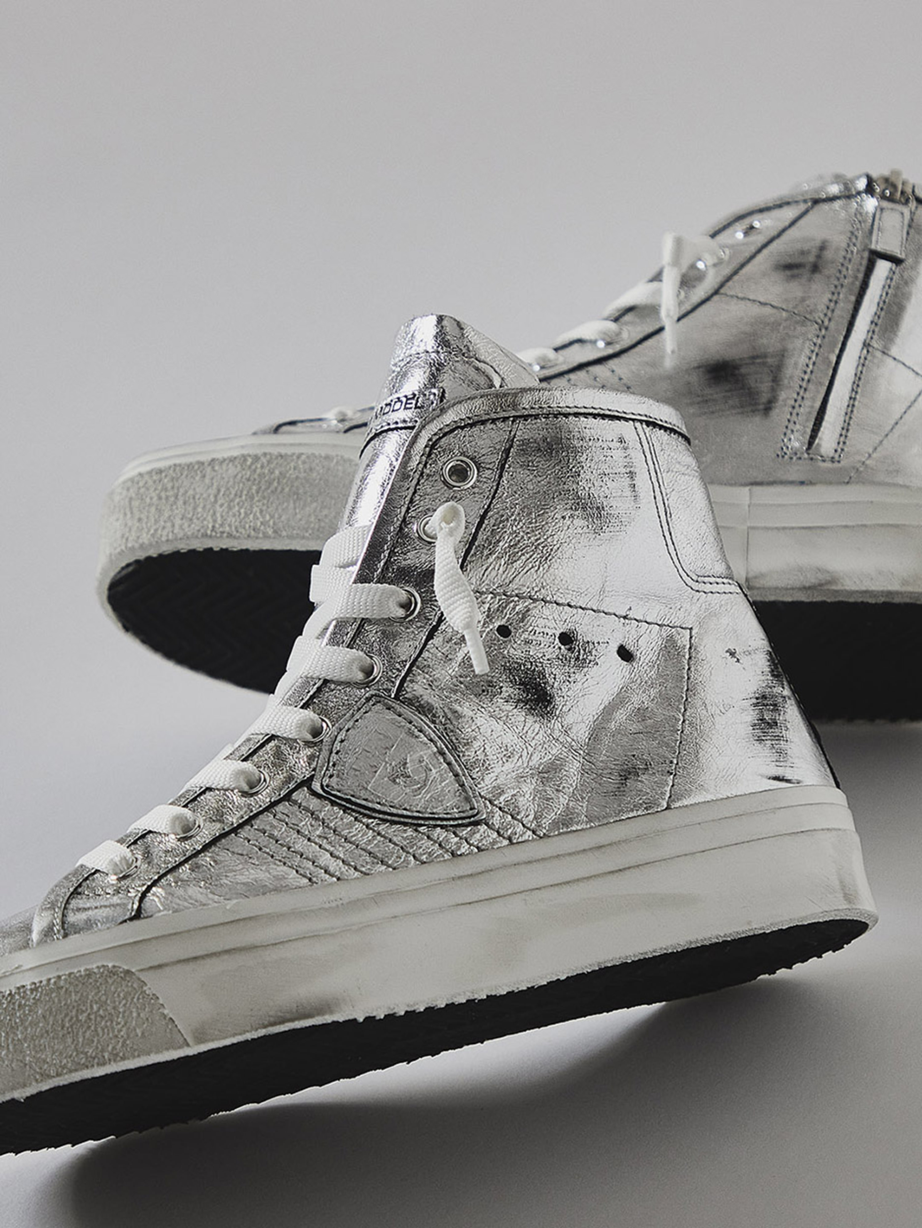 Sneaker high silber 1675449000102
