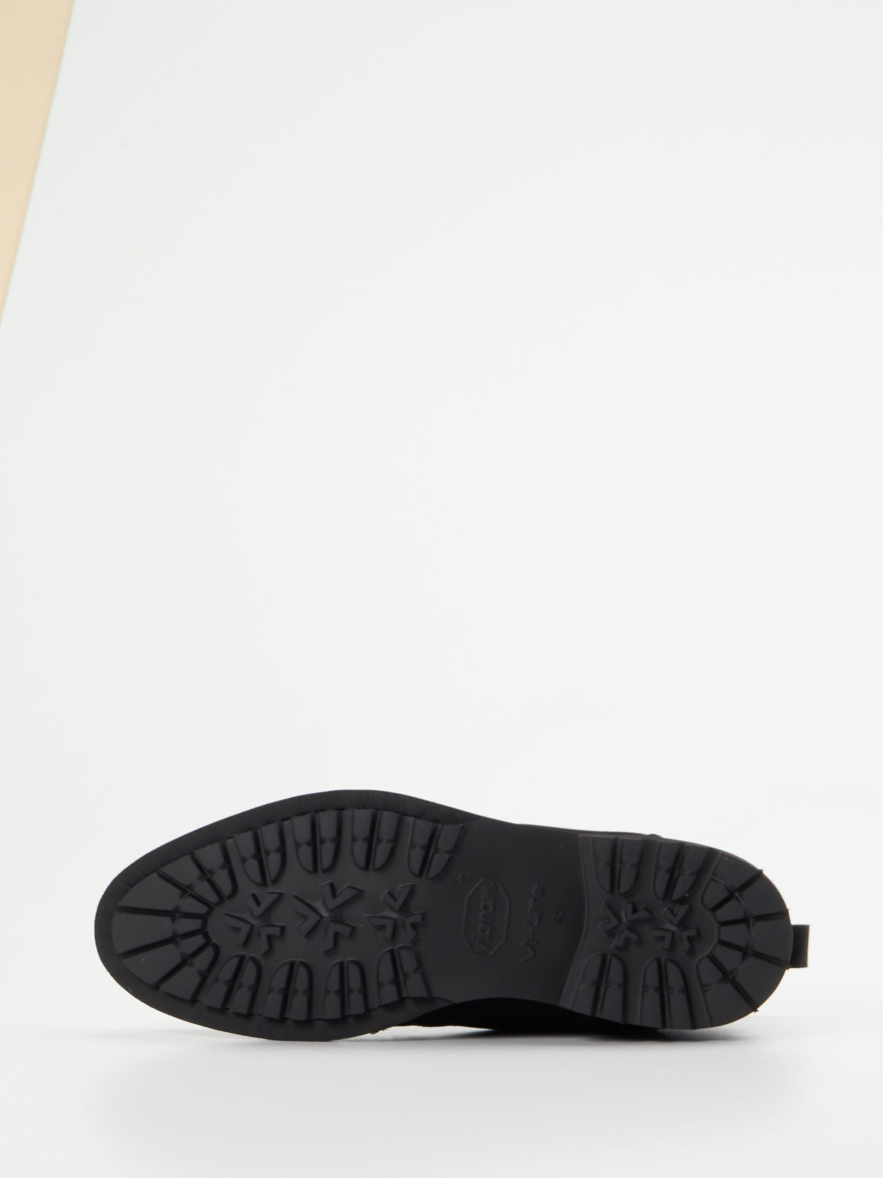 Boots schwarz 4701009076705