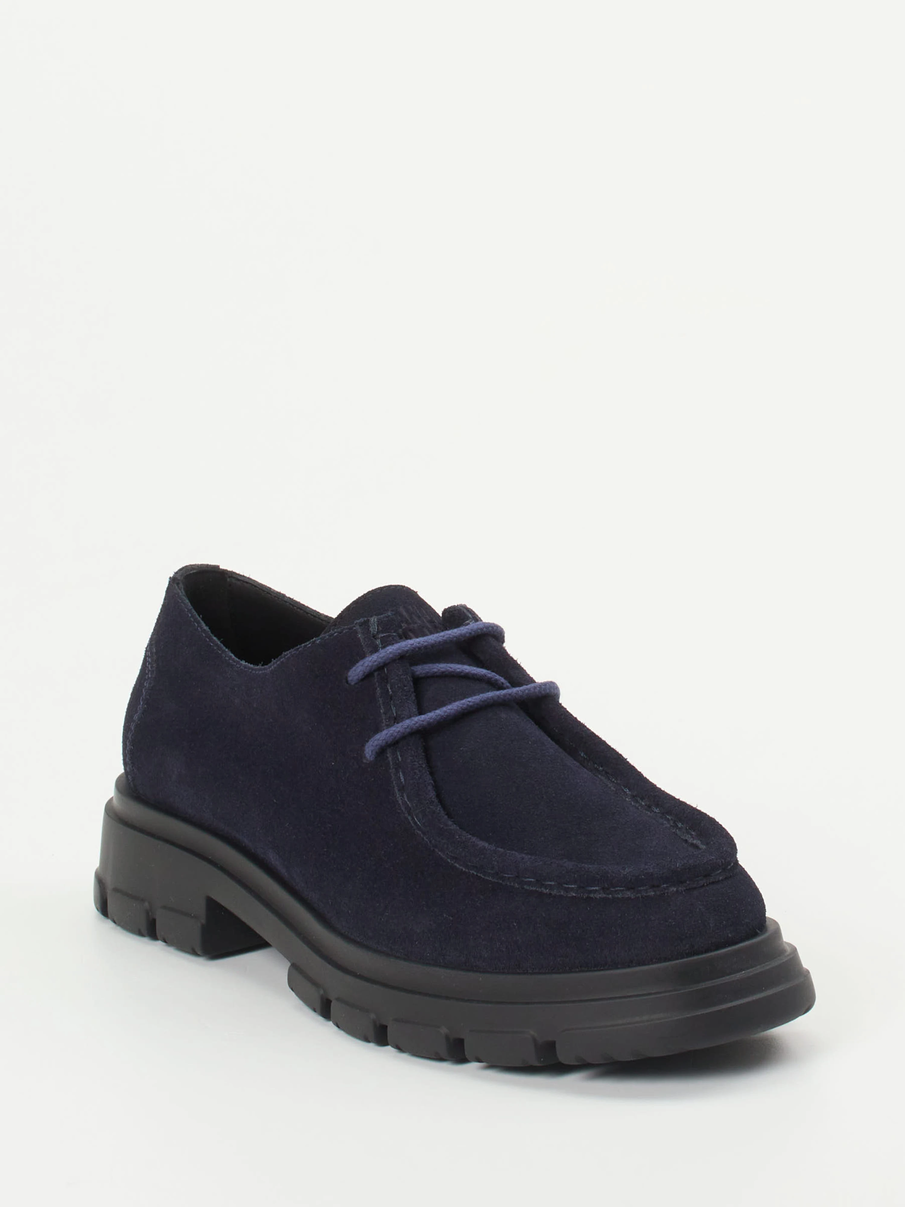 Schnürschuh