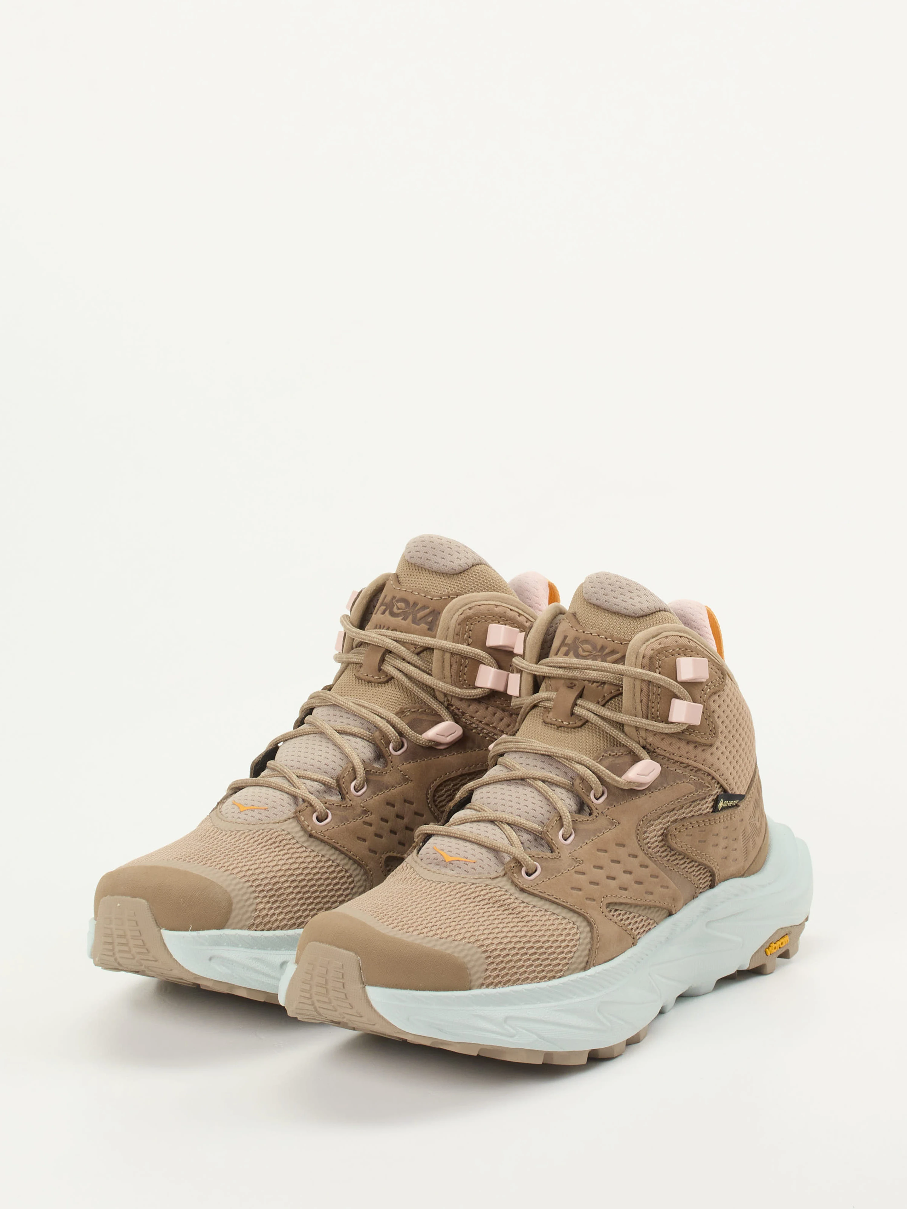 Sneaker high