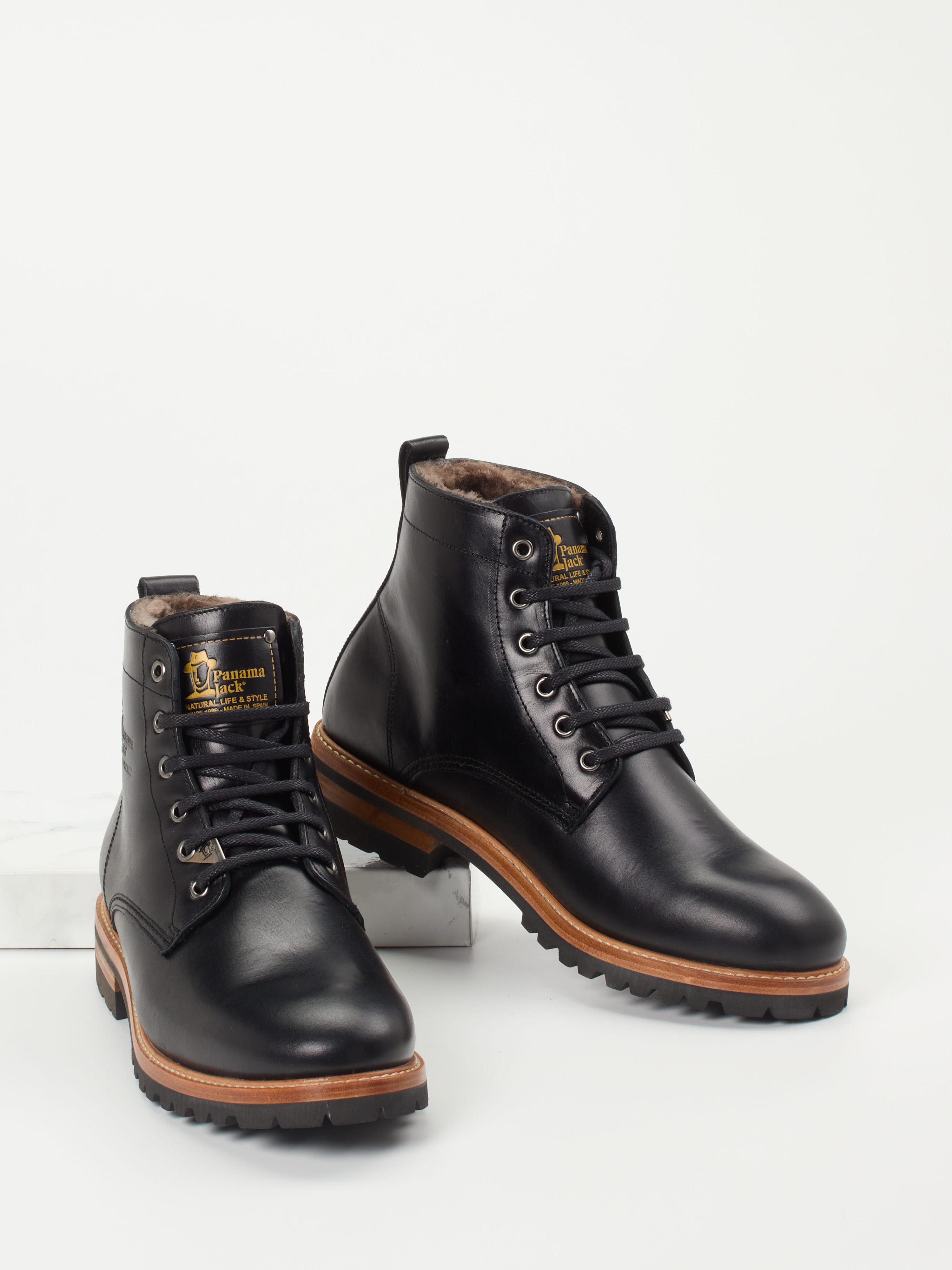Boots Emery Igloo schwarz 4801009056404