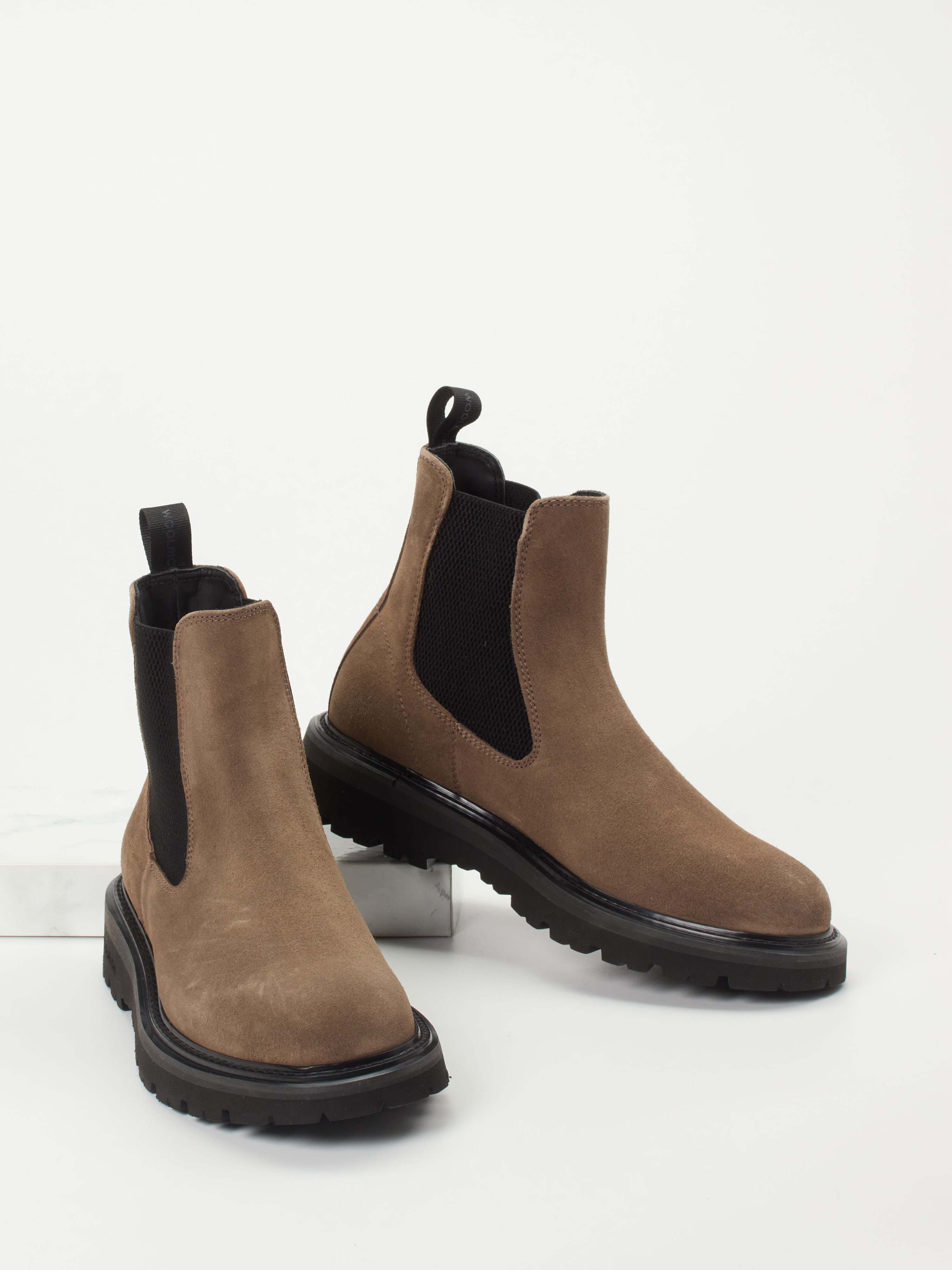 Boots braun 4711249002004