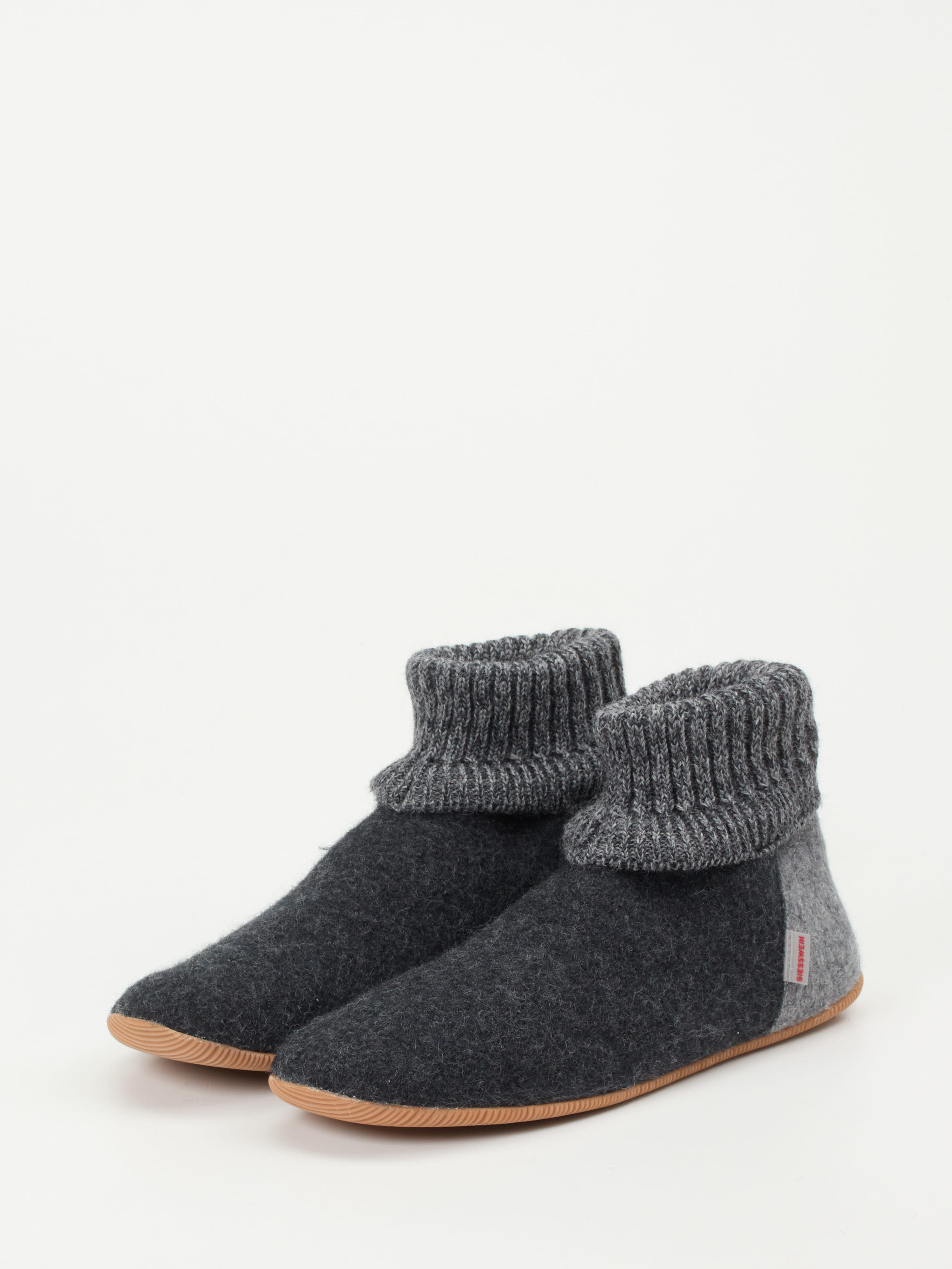 Hüttenschuh grau 7480409000402
