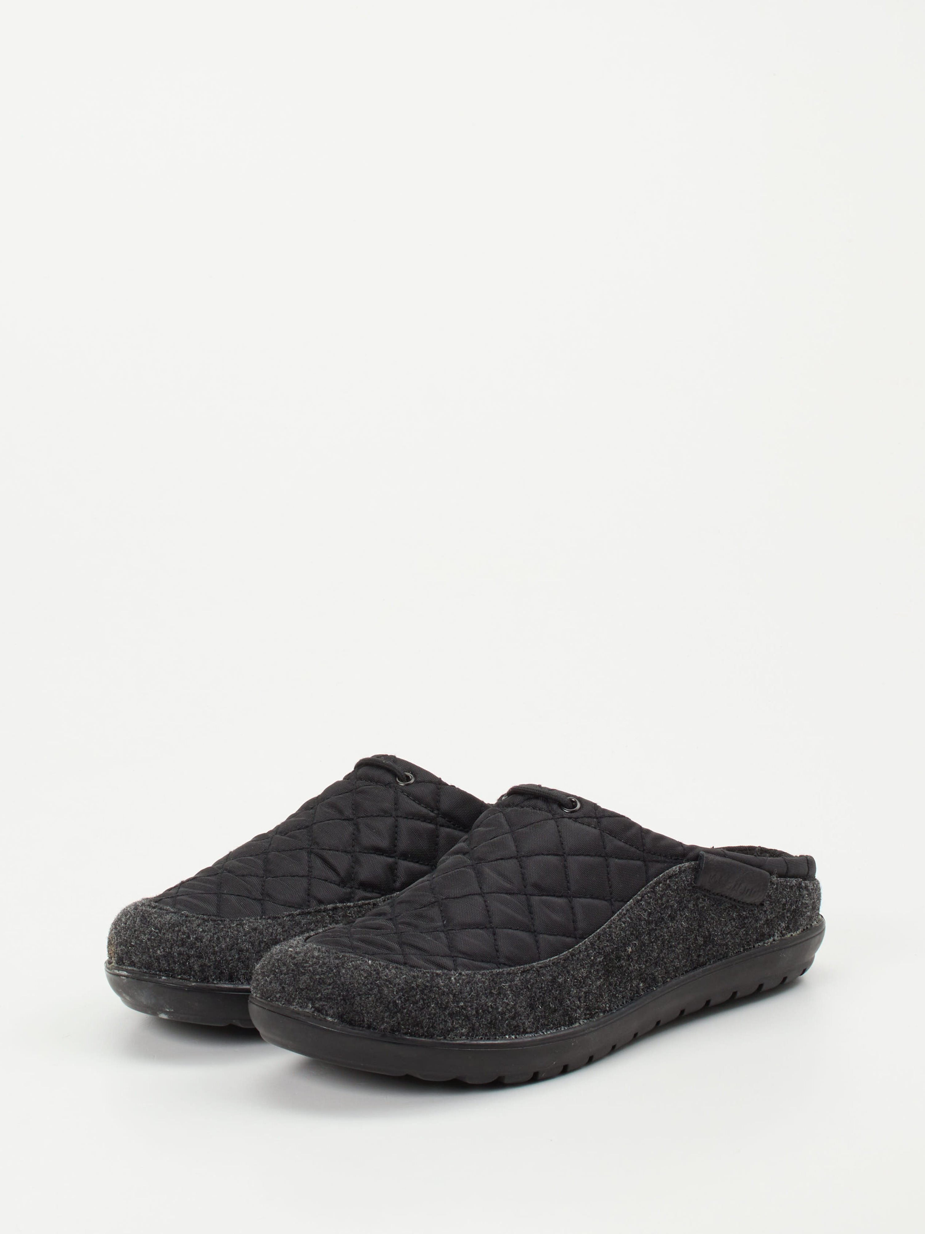 Pantolette grau 7463409006302