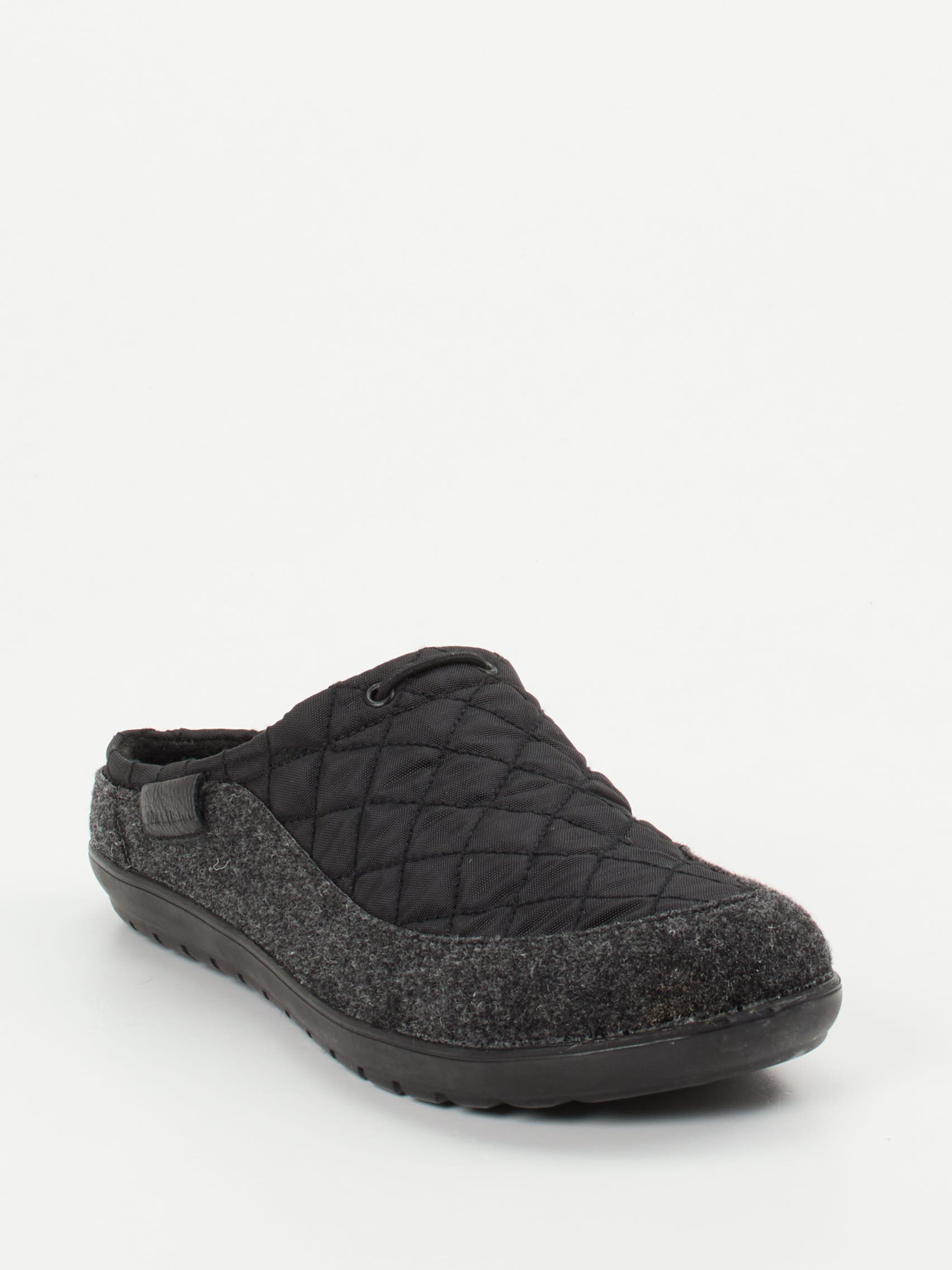 Pantolette grau 7463409006306