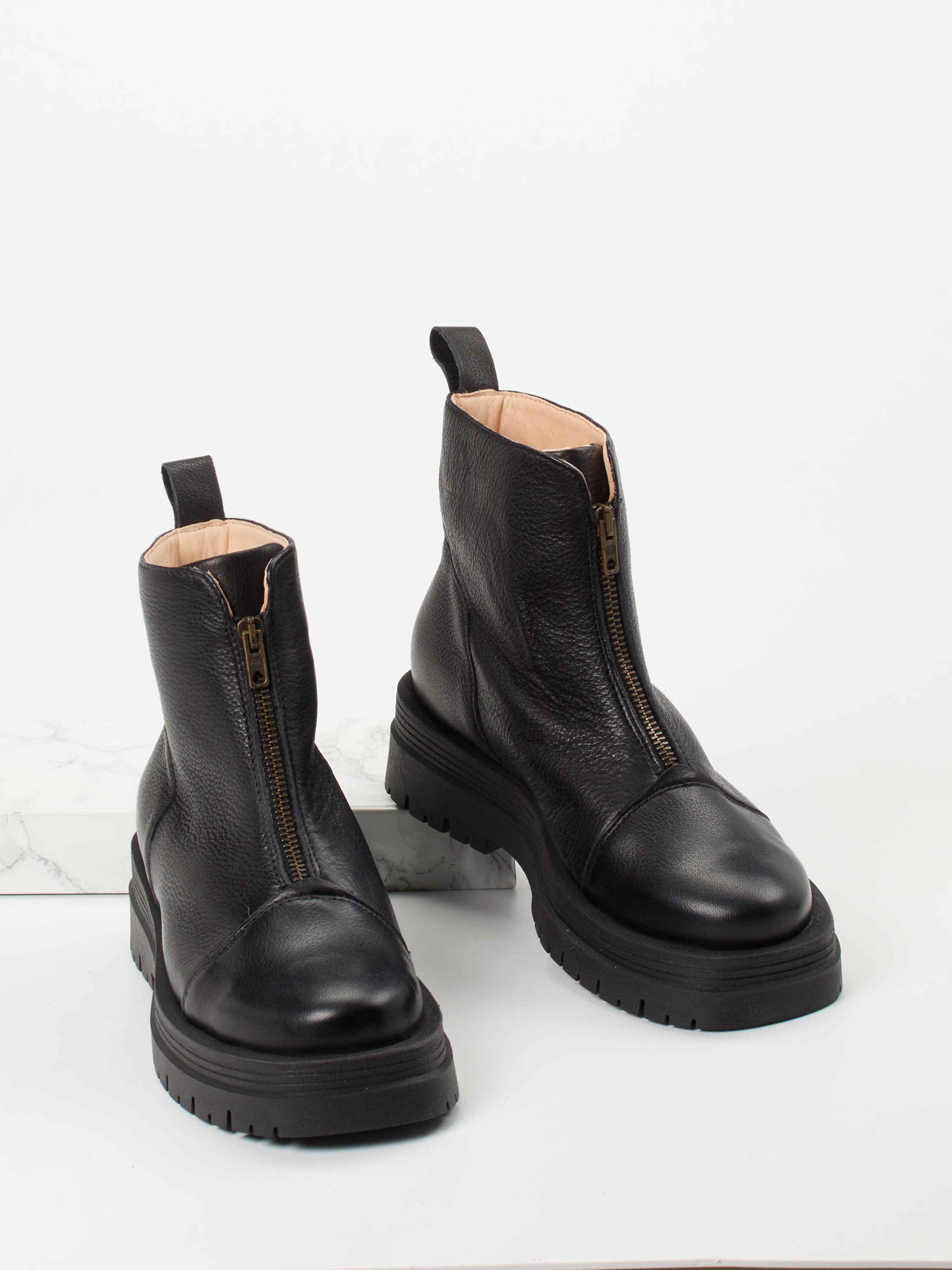 Stiefelette schwarz 2715009009804