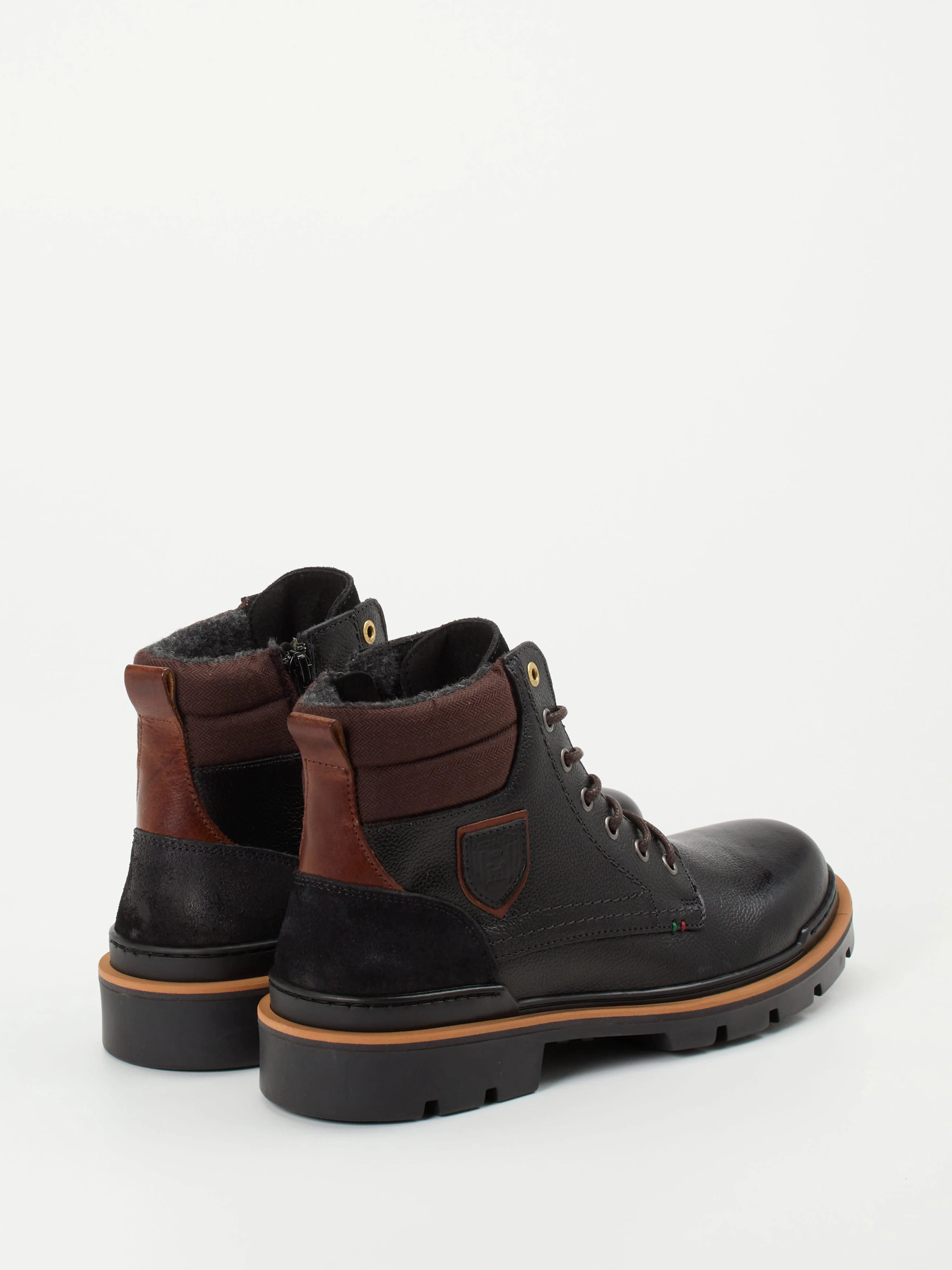 Boots schwarz 4701009075503