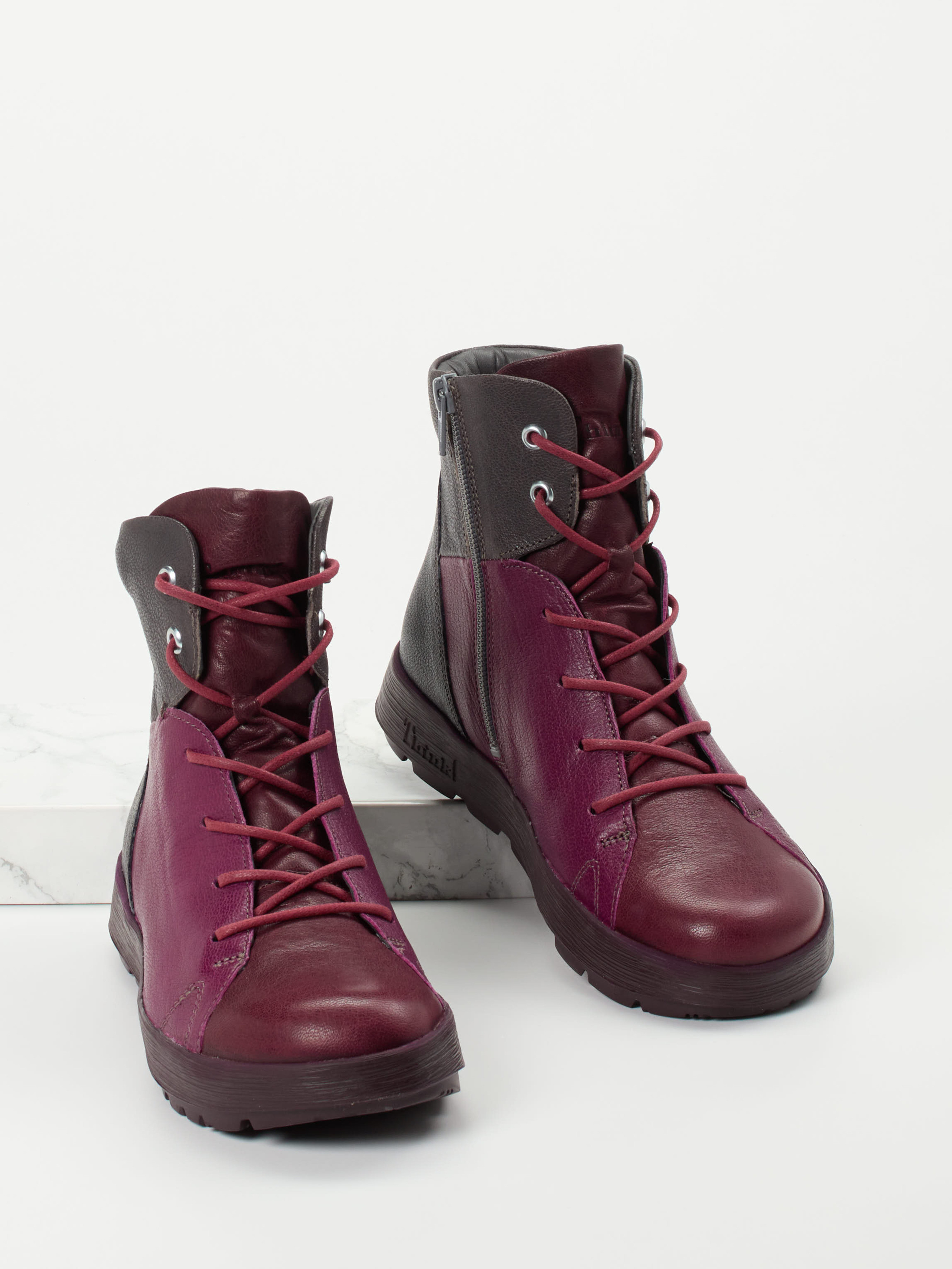 Stiefelette rot 2851554000104