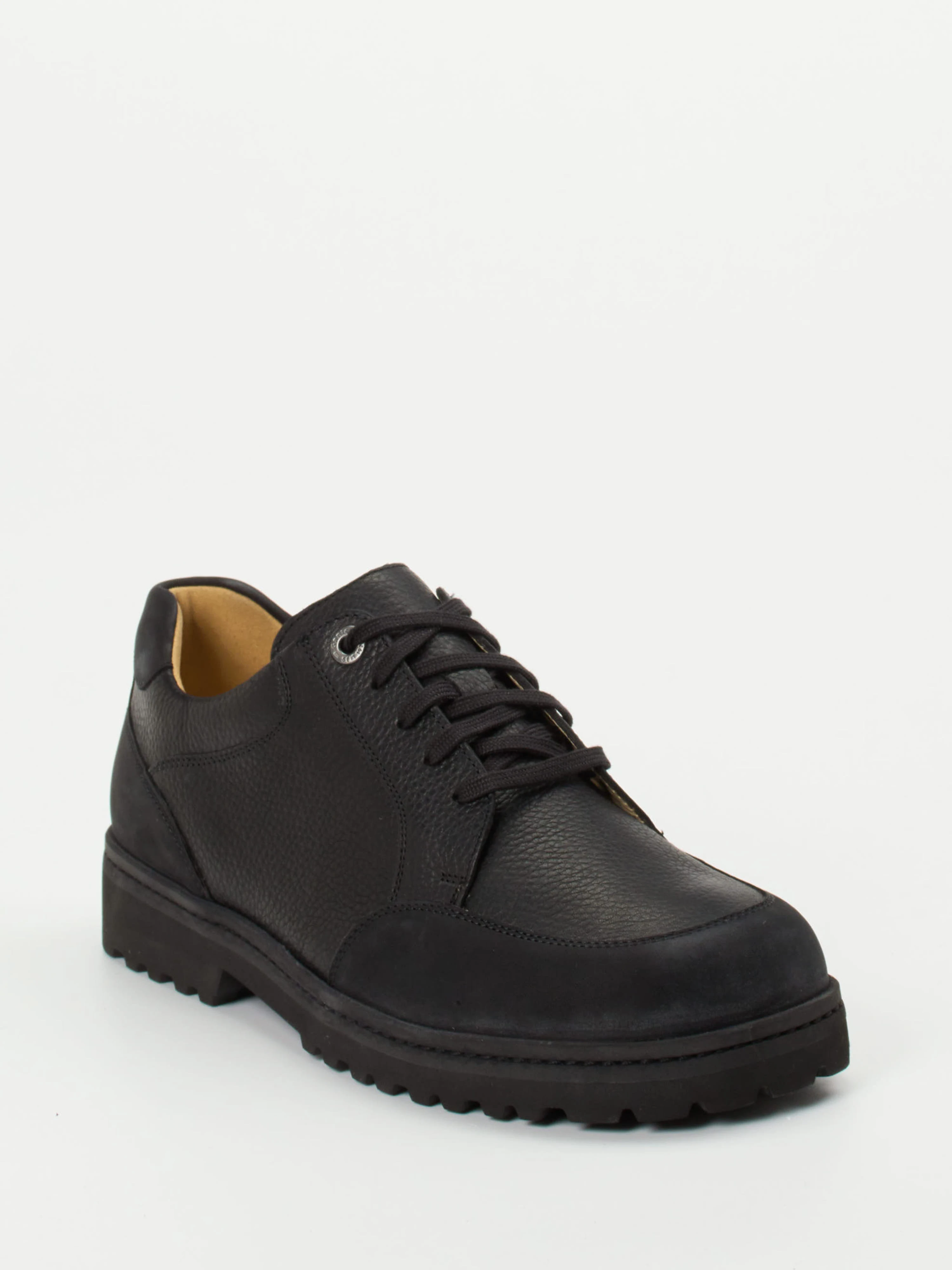 Schnürschuh