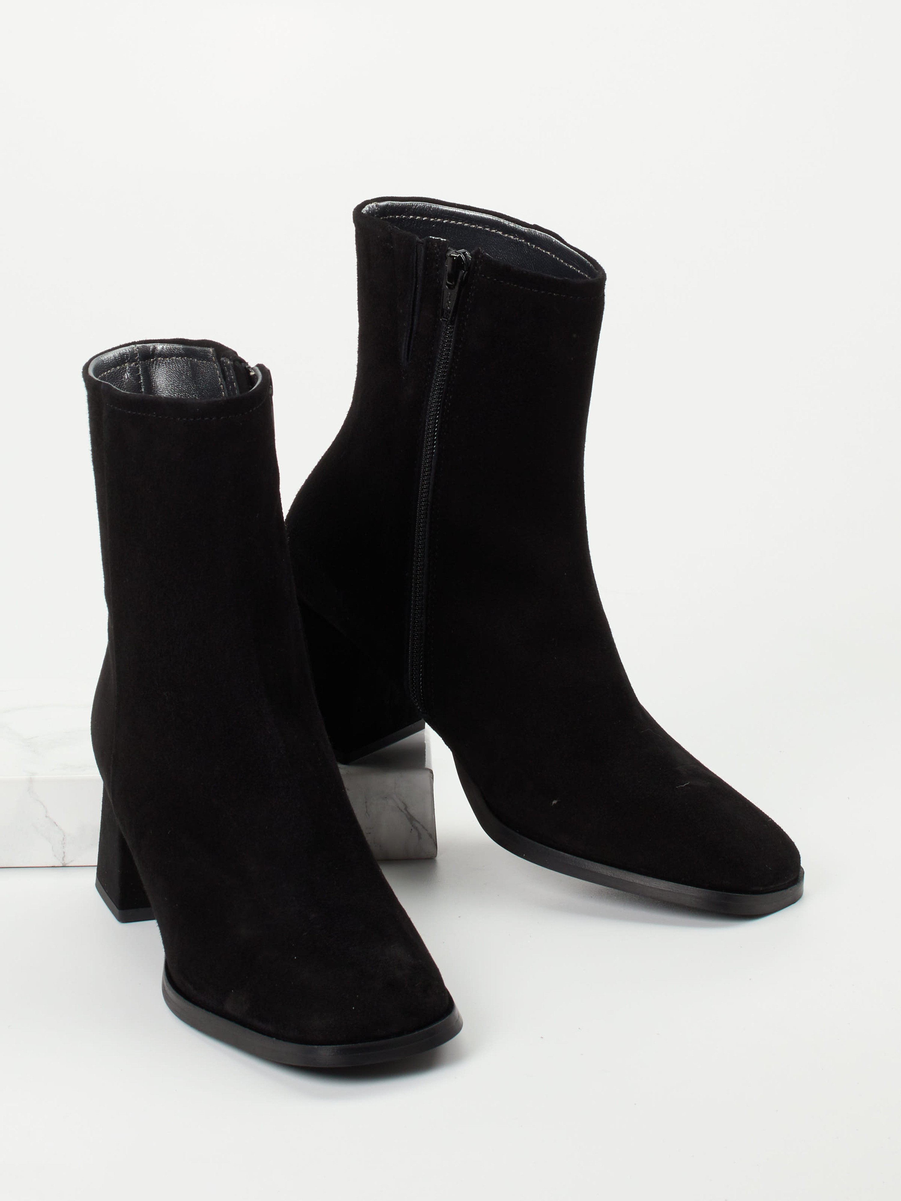 Stiefelette schwarz 1737009010404