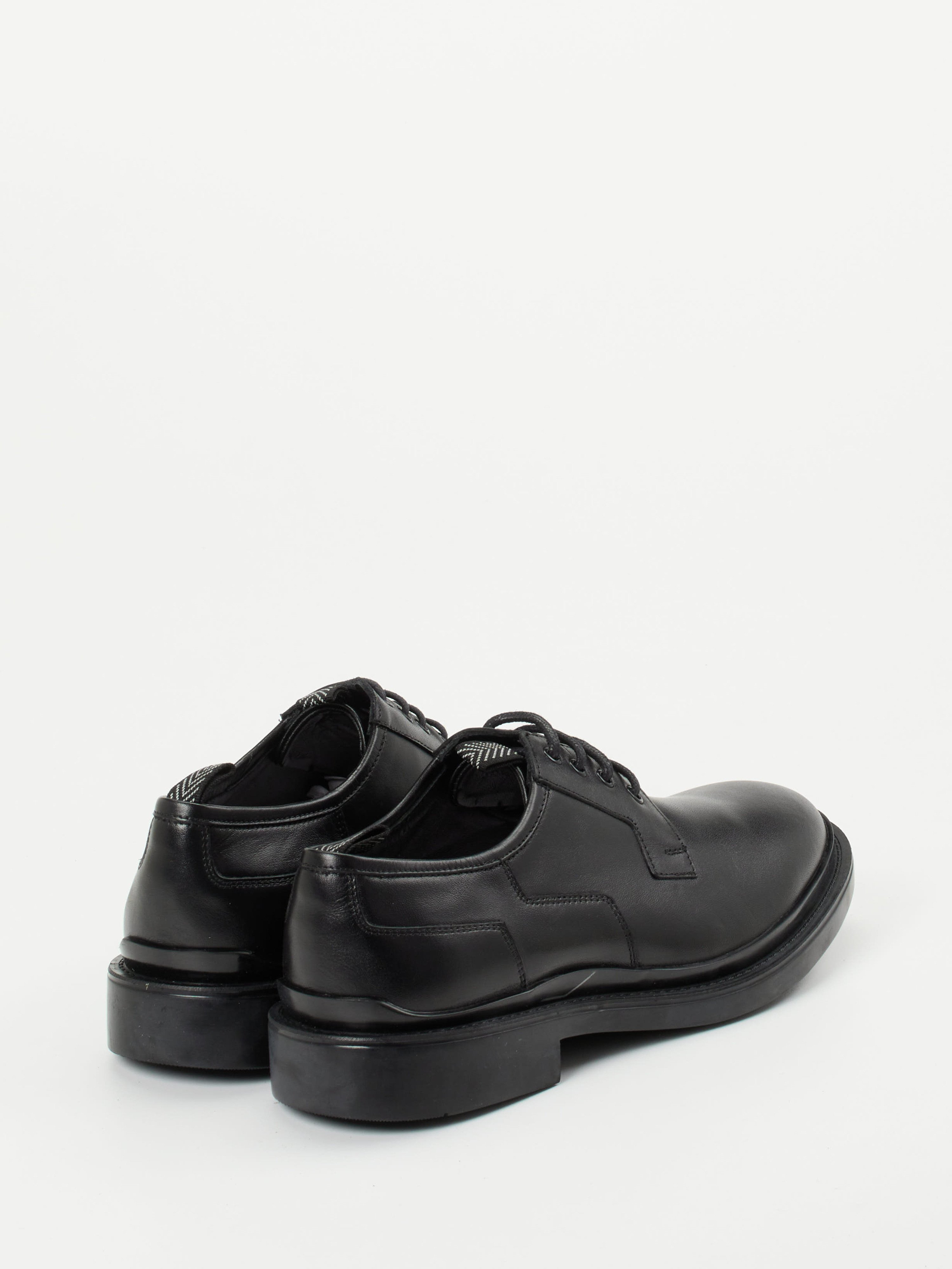 Schnürschuh schwarz 4610009121203