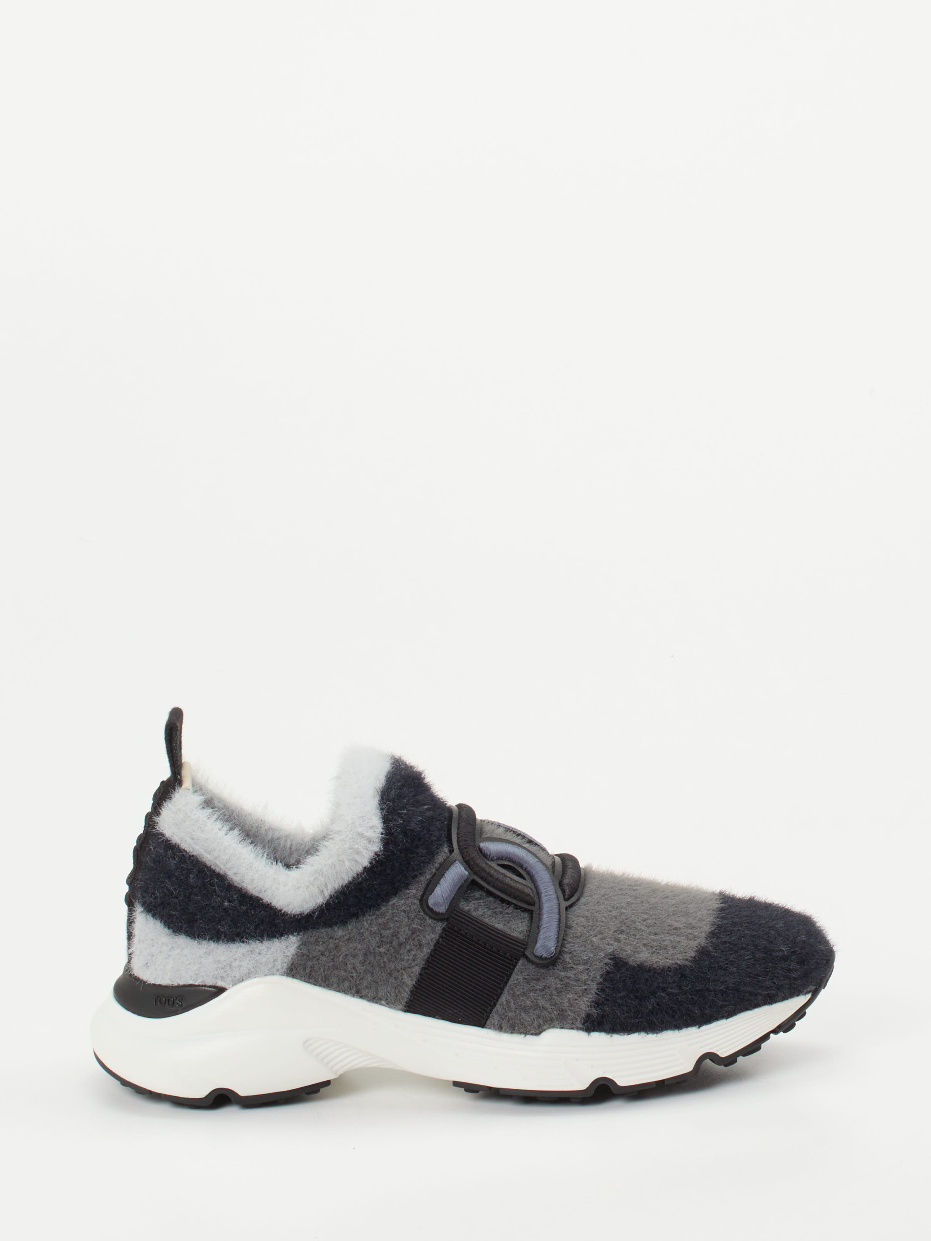 Sneaker schwarz 1665004000901
