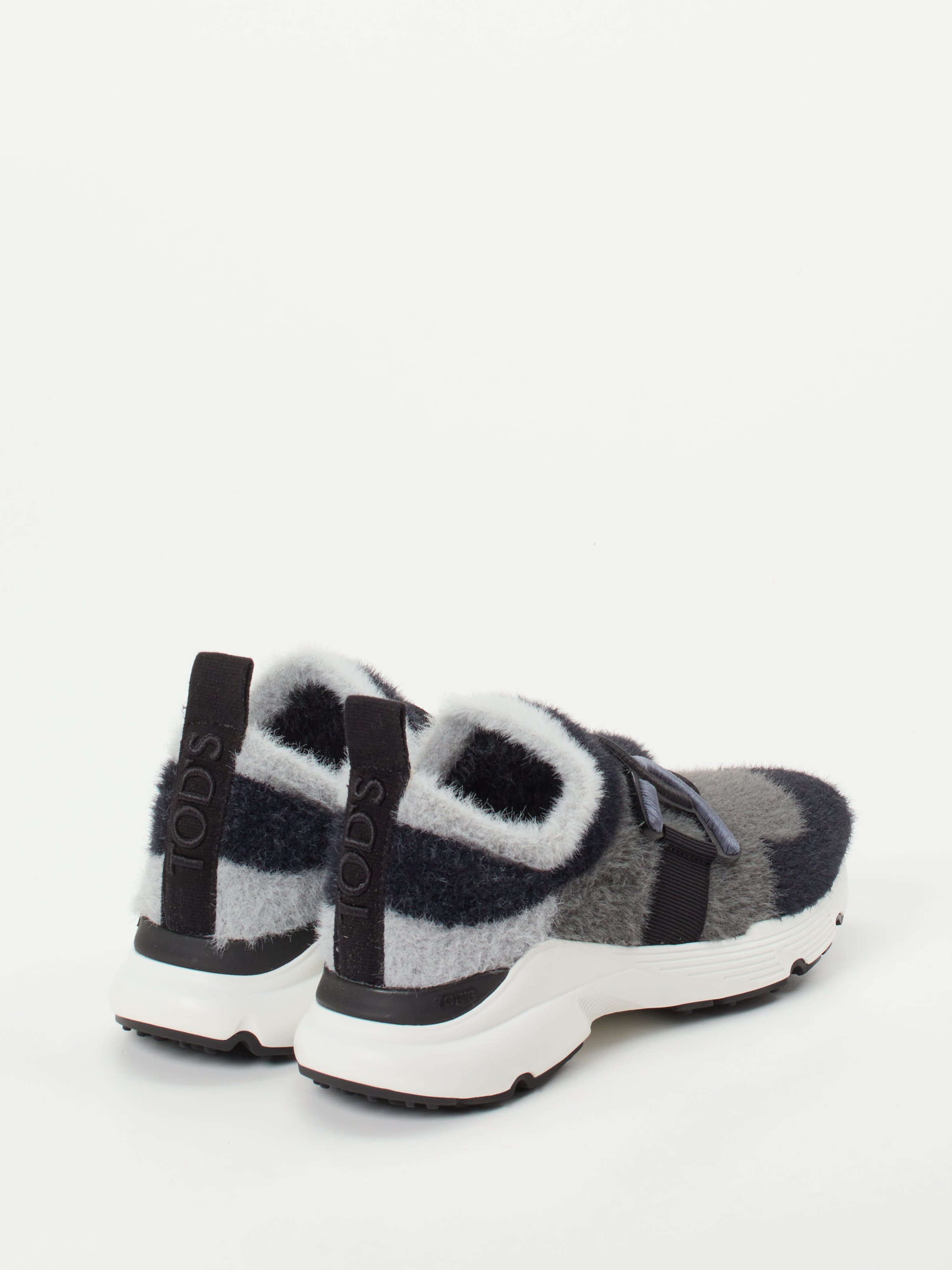 Sneaker schwarz 1665004000903
