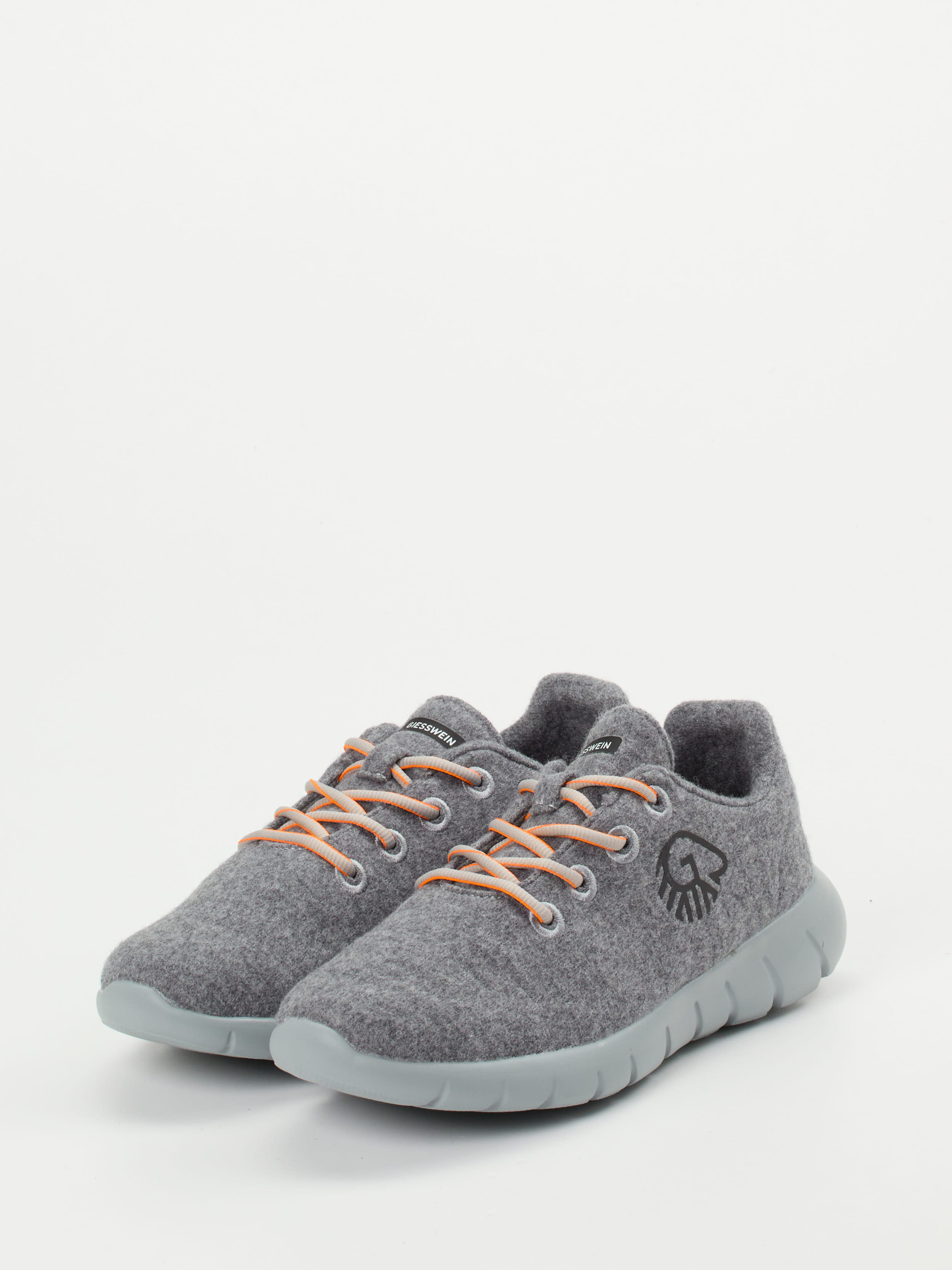 Hausschuh grau 7413459000102