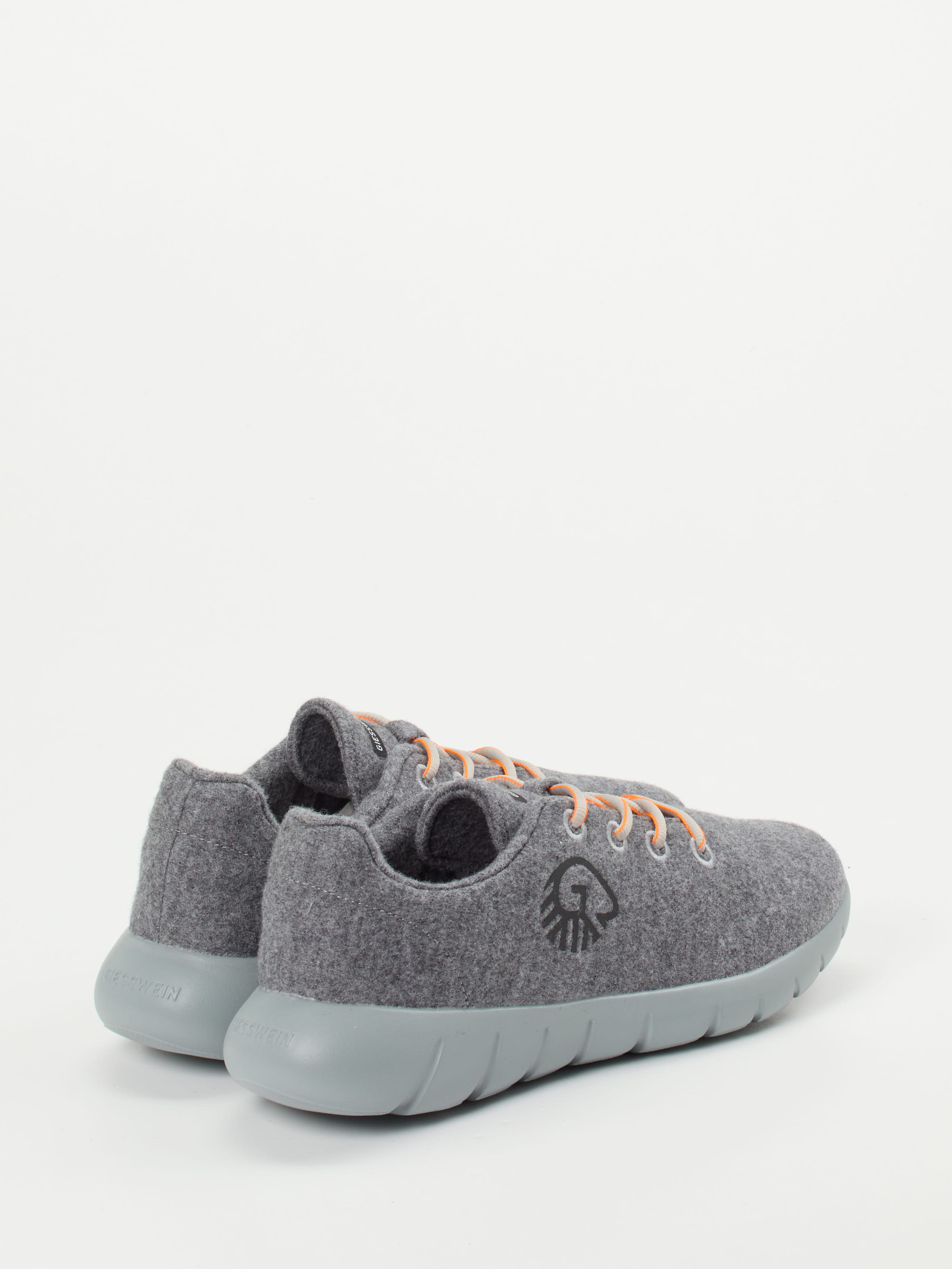 Hausschuh grau 7413459000103