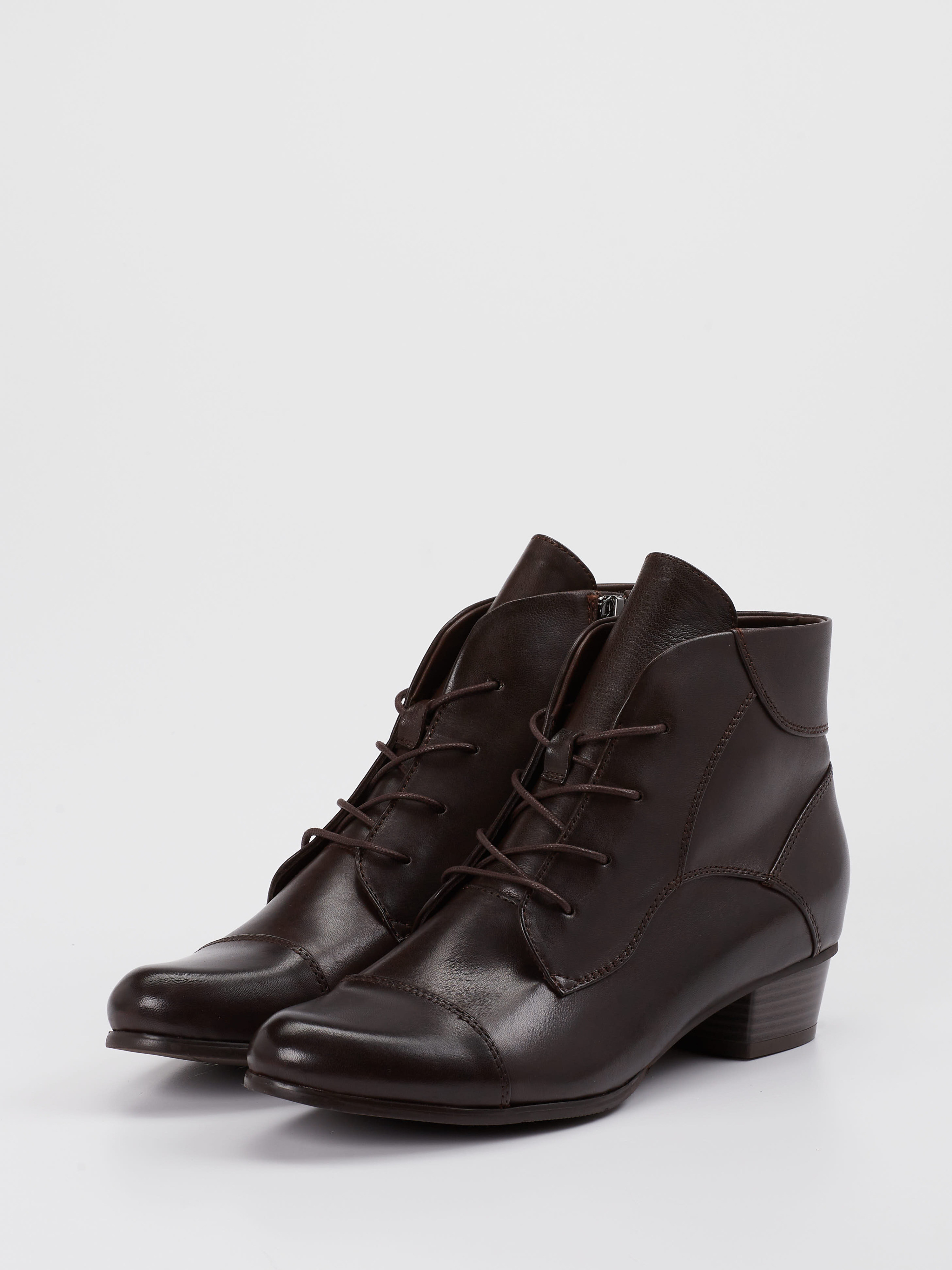 Schnürstiefelette