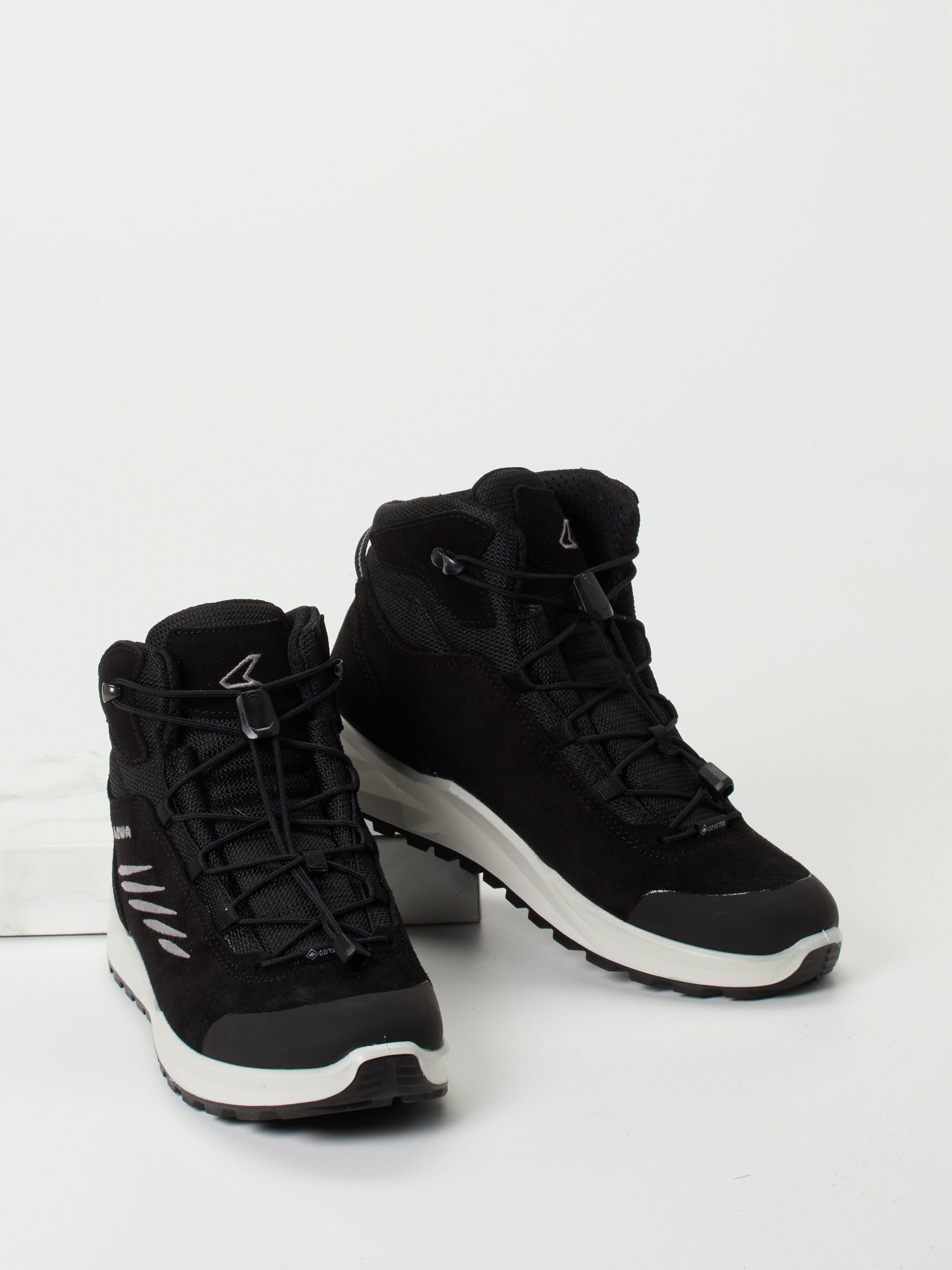 Boots schwarz 6800009005004