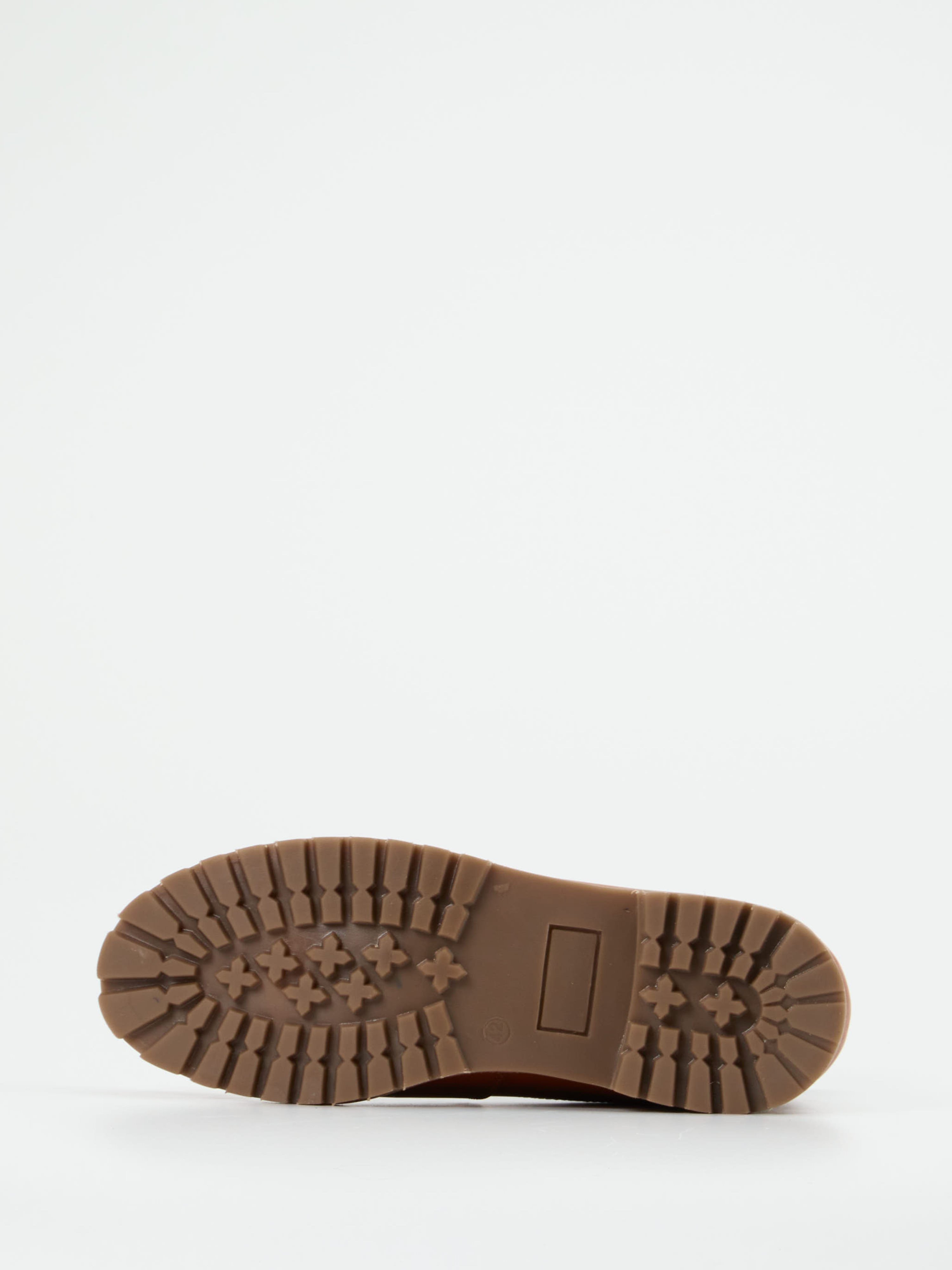 Boots braun 4801289007205