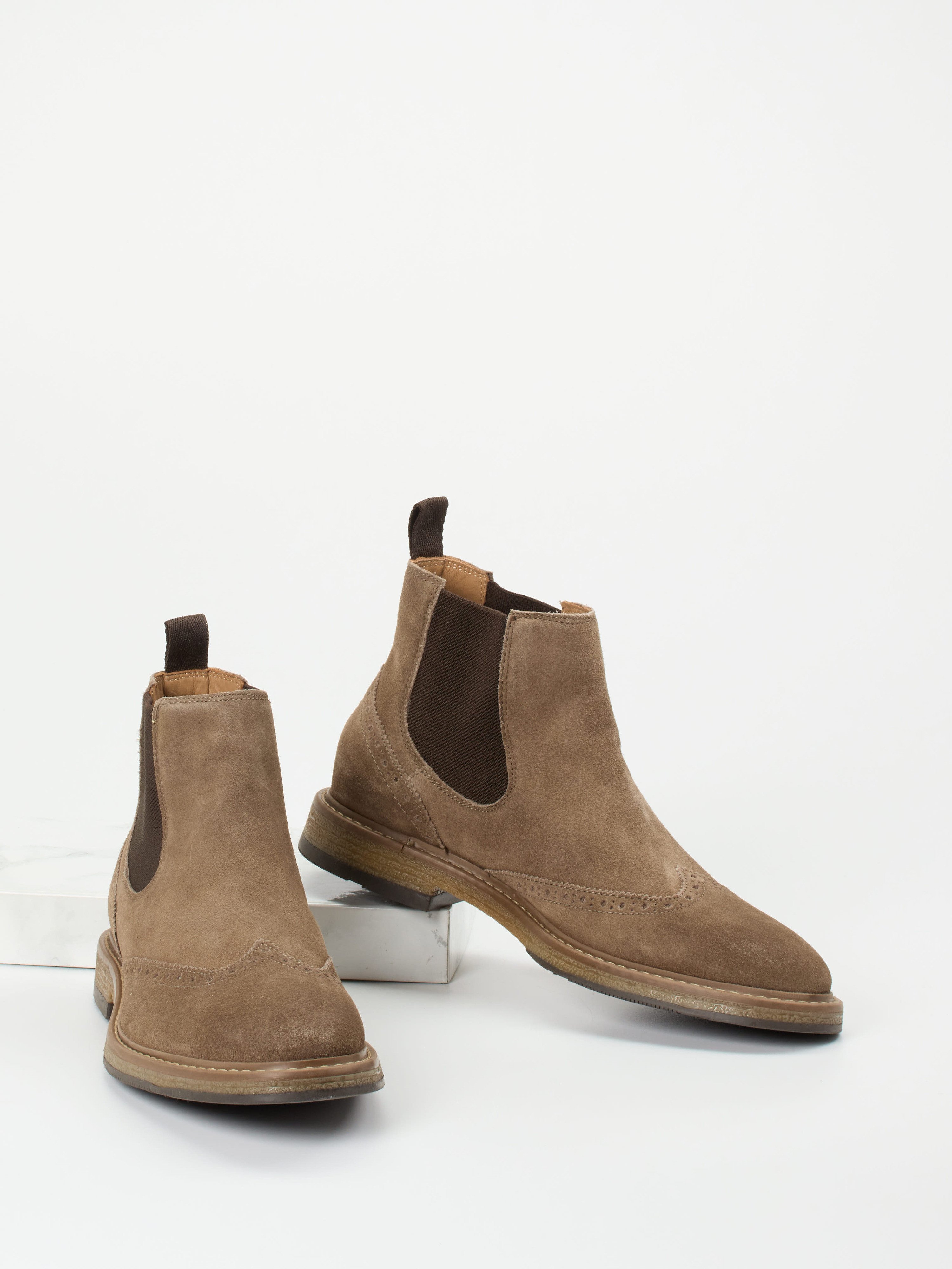 Chelsea Boots braun 4711249001804