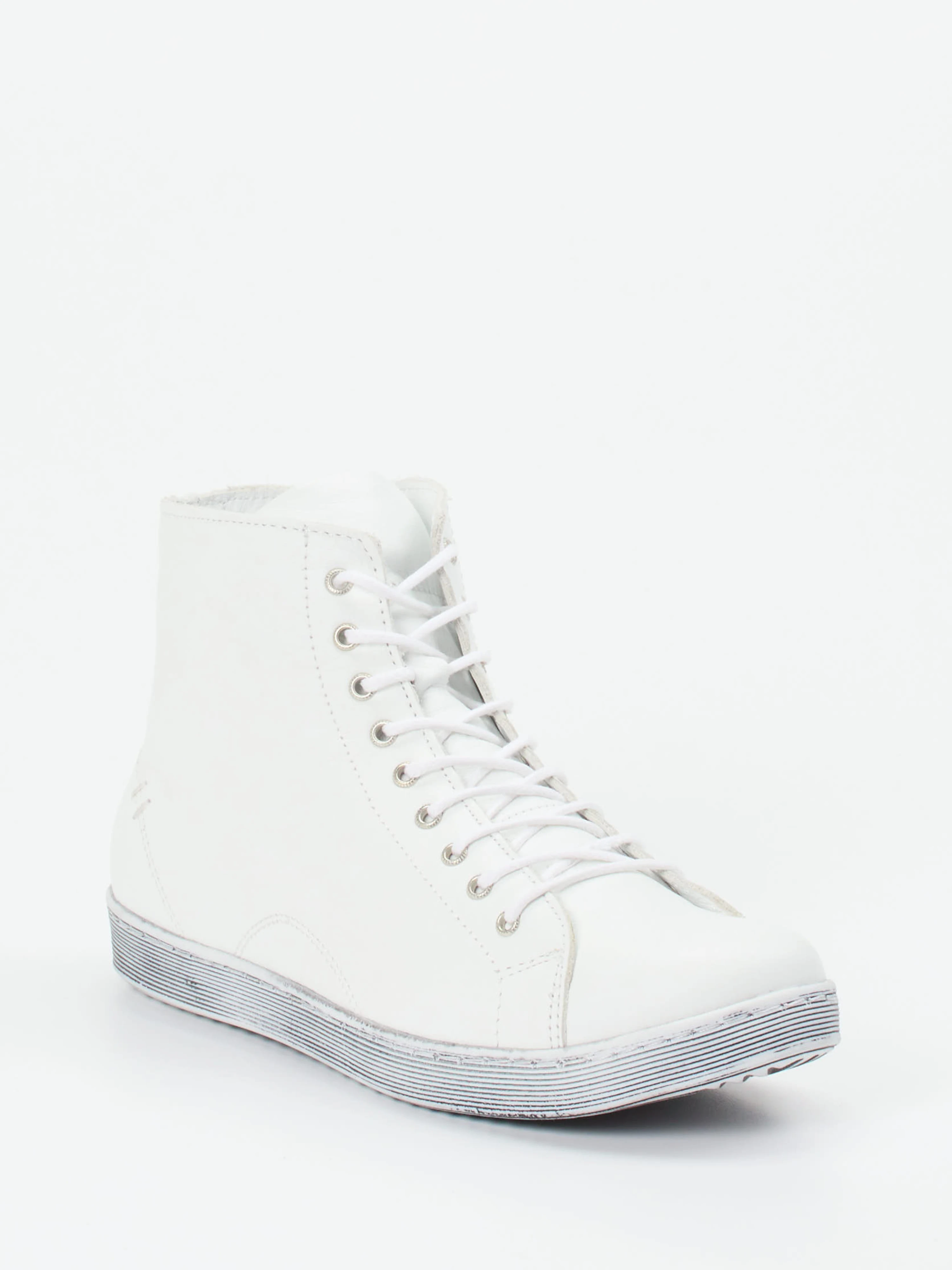 Schnürschuh