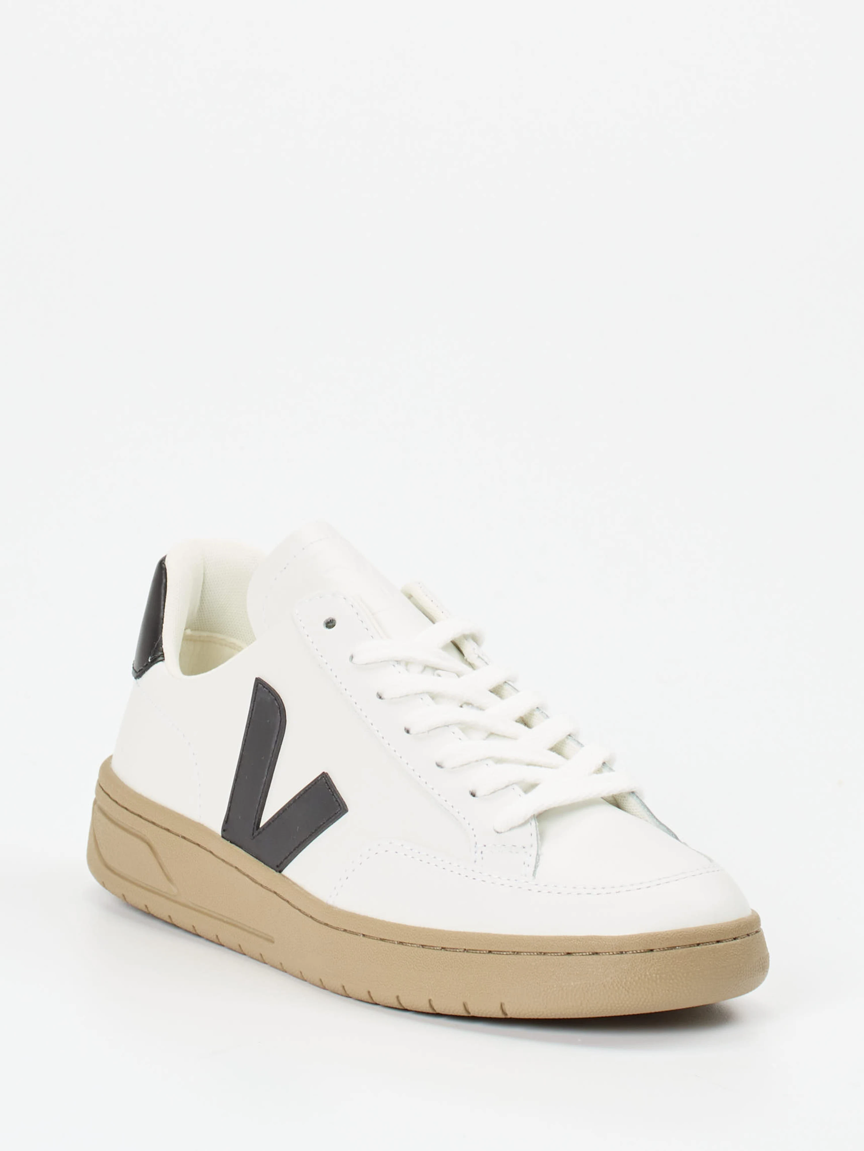 Sneaker V-12