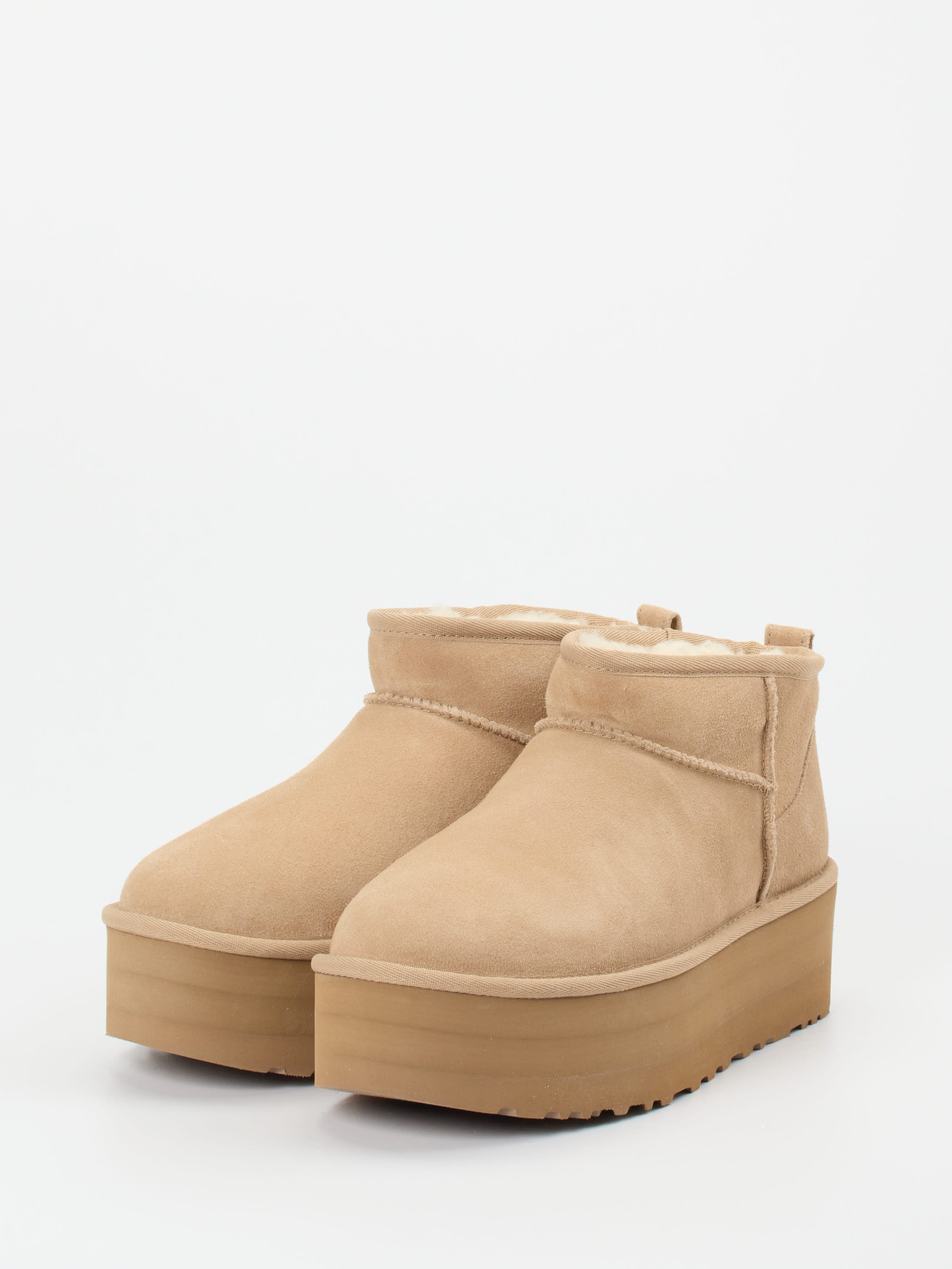 Stiefelette Classic Ultra Mini Platform beige 1813359000202