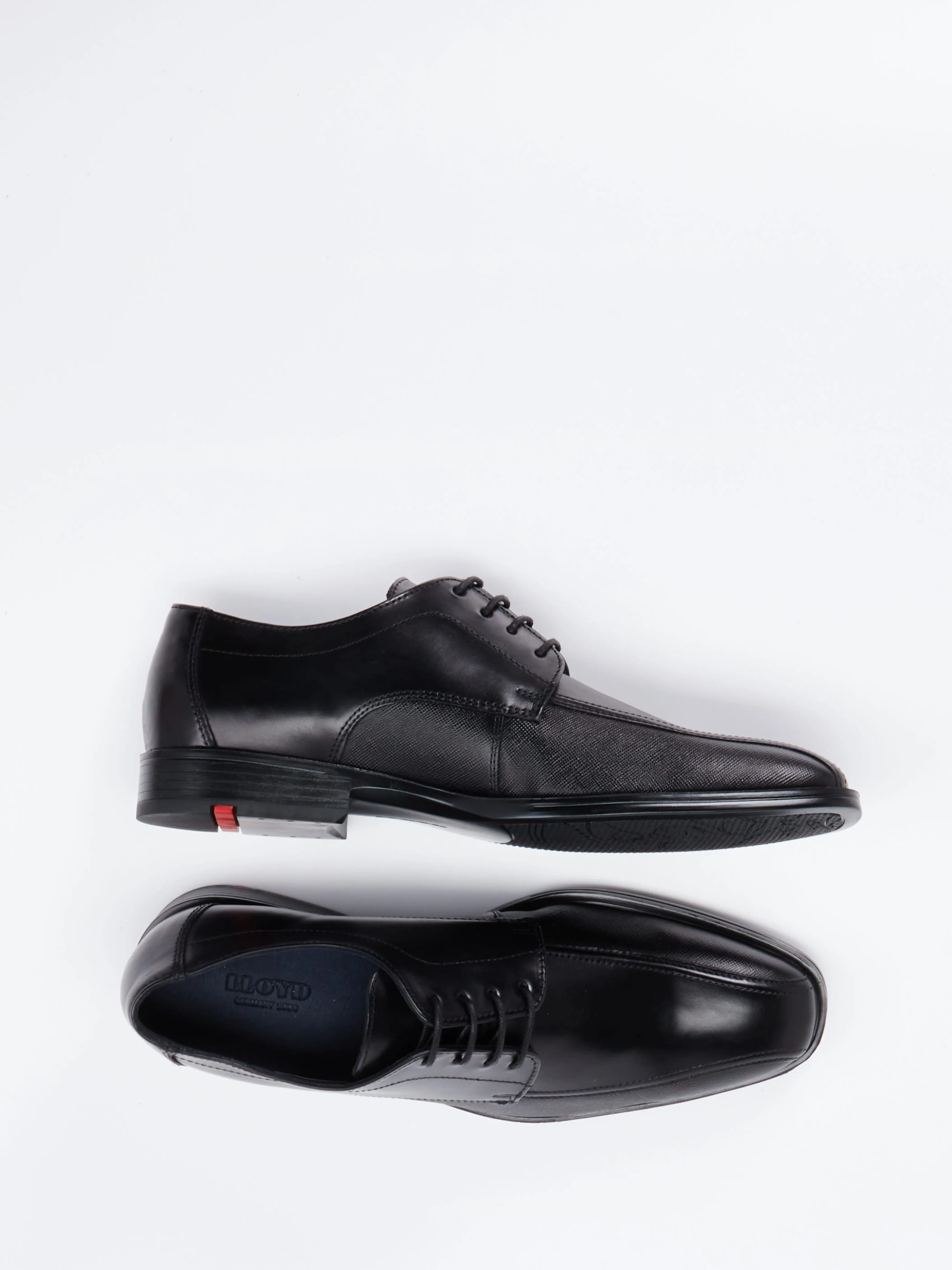 Schnürschuh GEORGE schwarz 4610009121904