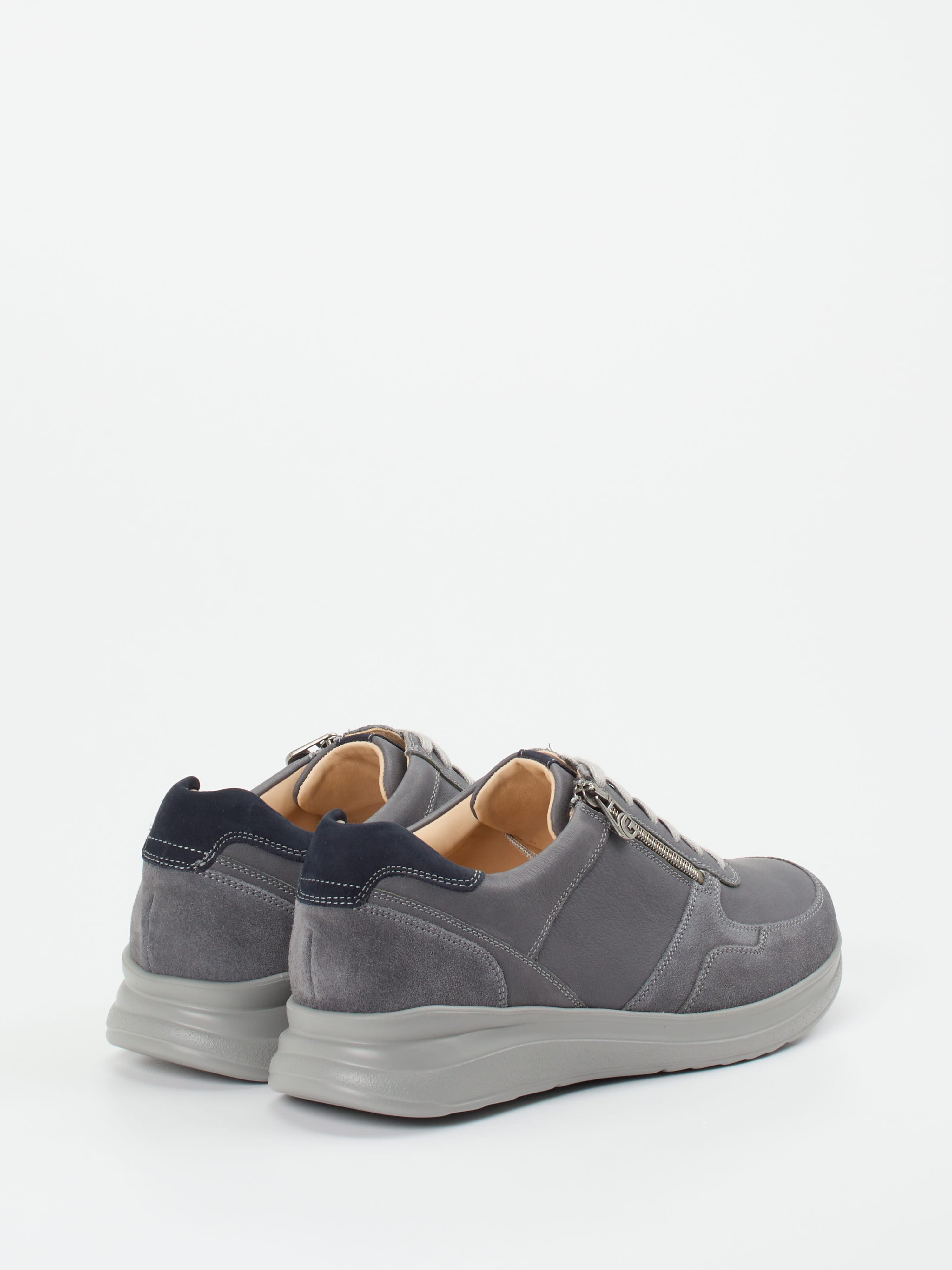 Schnürschuh silber 4610449000403