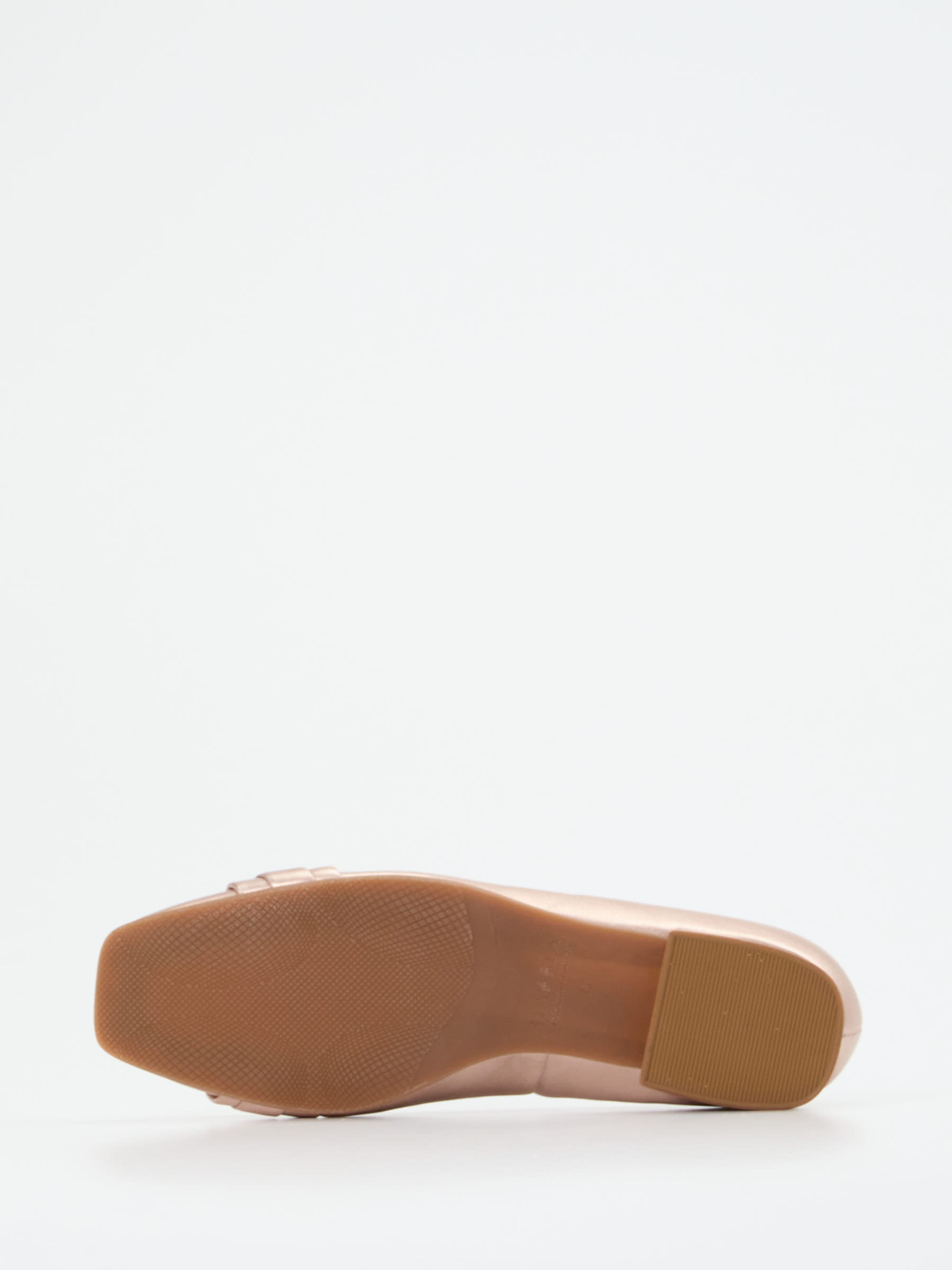 Ballerina beige 2471359000205
