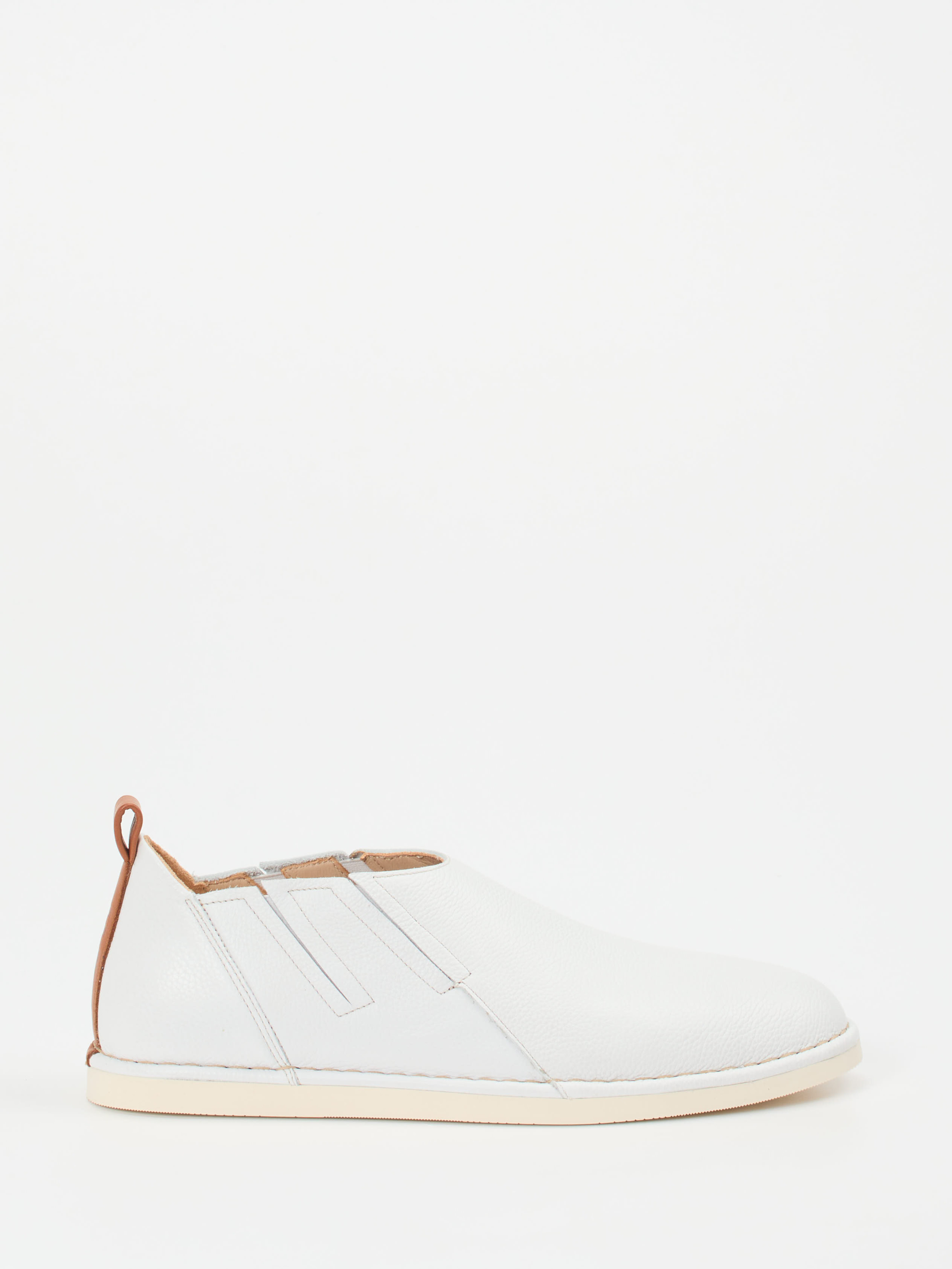 Slipper weiß 4510799001301